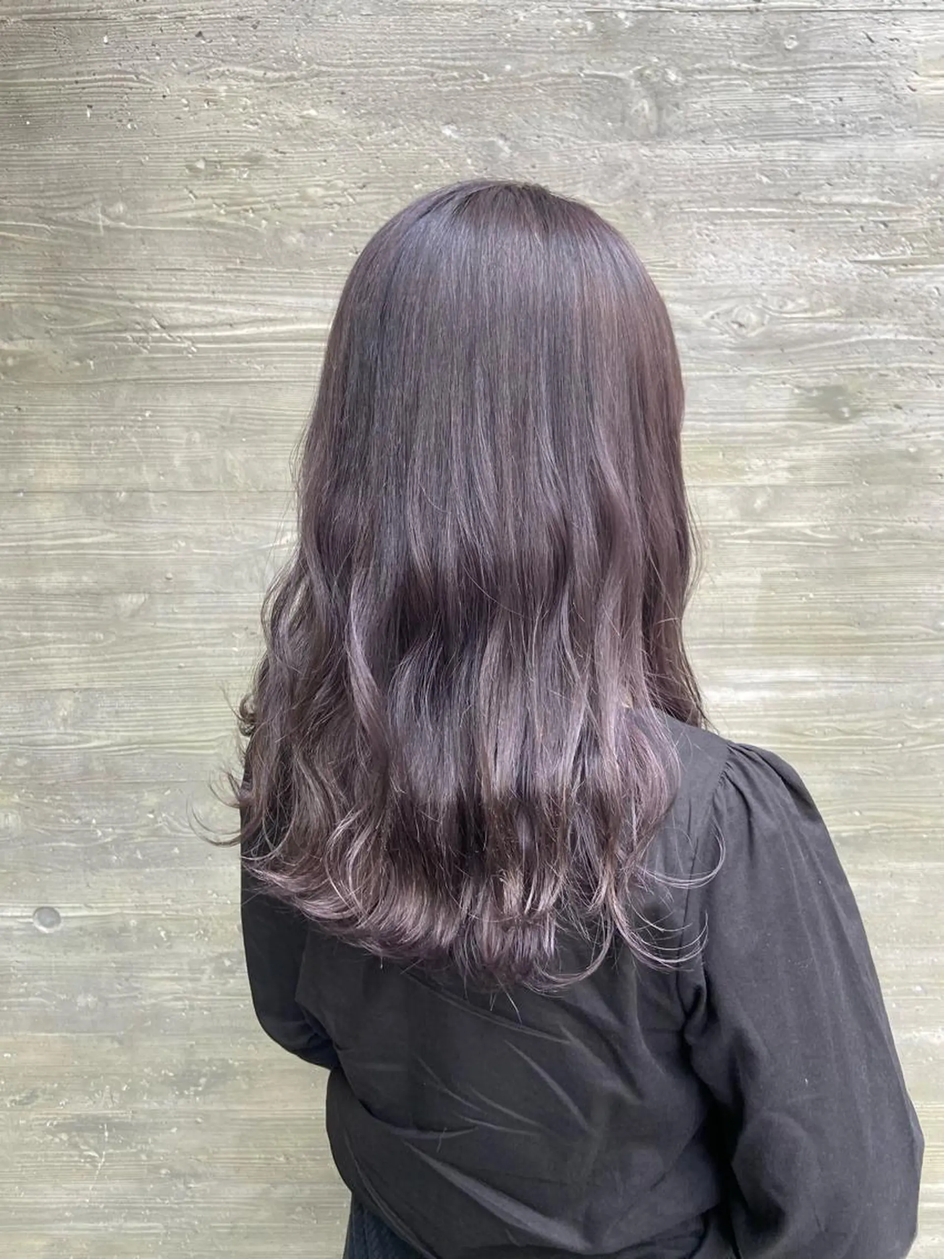 ロング カラー シルバー 暗髪/艶髪/Ono .のヘアスタイル