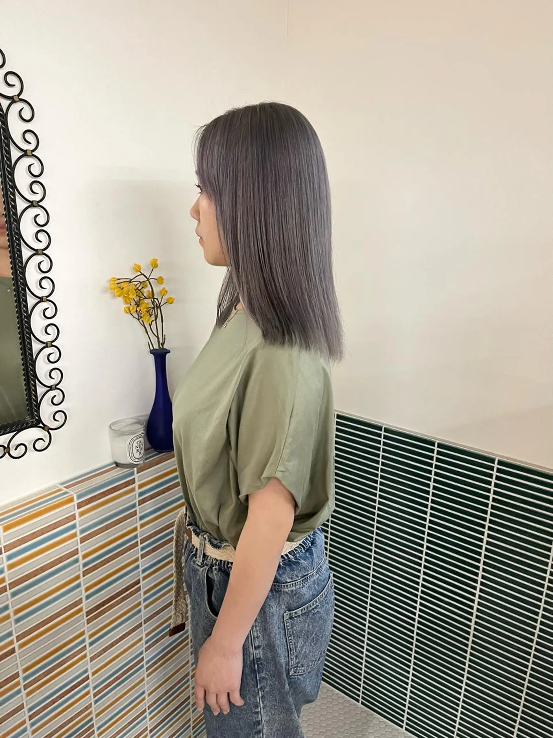 ミディアム カラー ブリーチ グレージュ ヘアカラー トリートメント 🩷ハイトーン透明感 レイヤー🩷ユリカのヘアスタイル