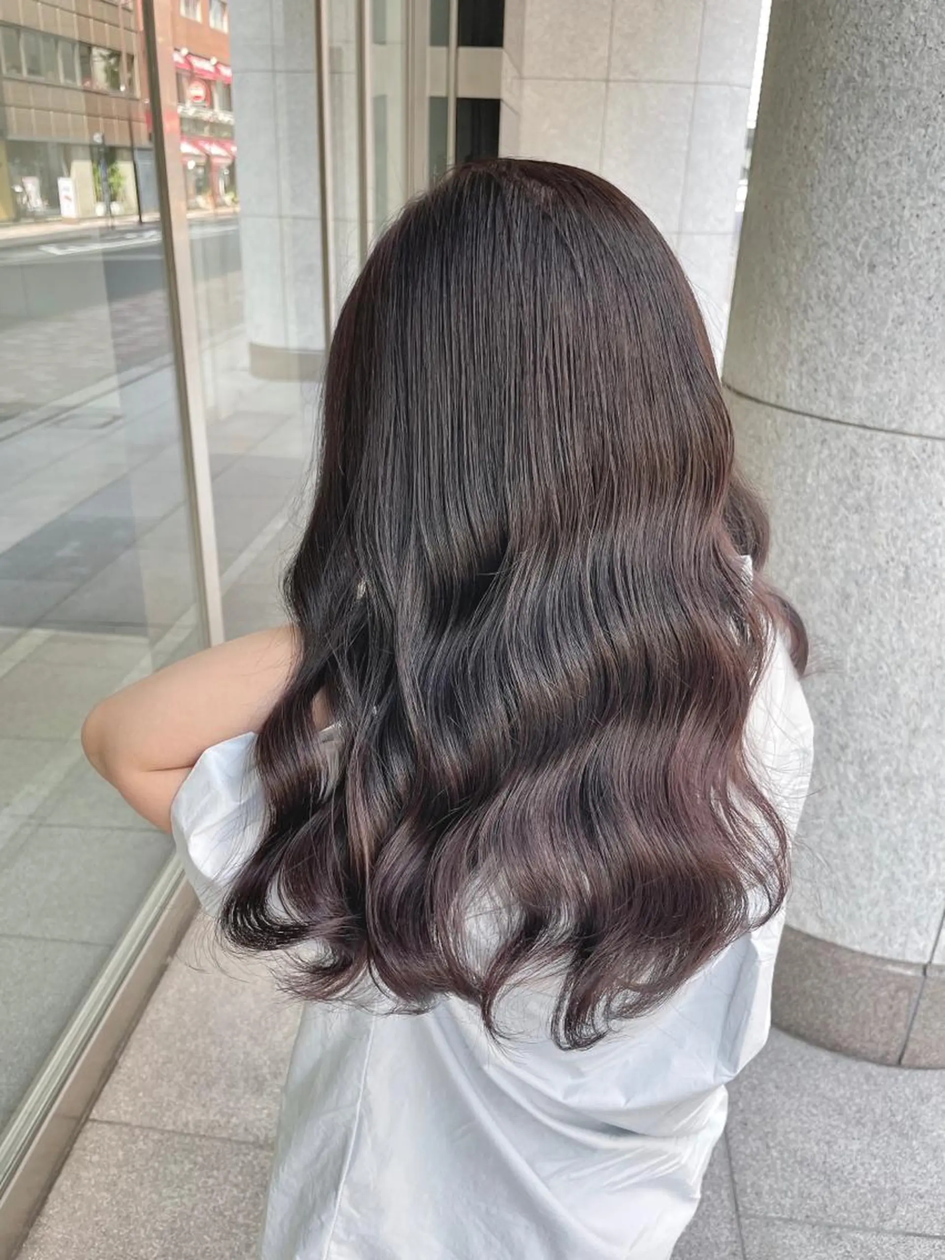 セミロング カラー 美髪美容師 くぼた店長🫧のヘアスタイル