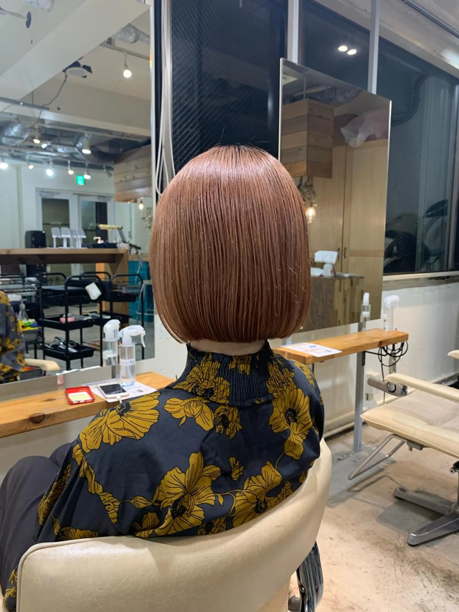 ショート カラー パーマ 切りっぱなしボブ ボブ スパイキーショート/ メンズヘア/hugeのヘアスタイル