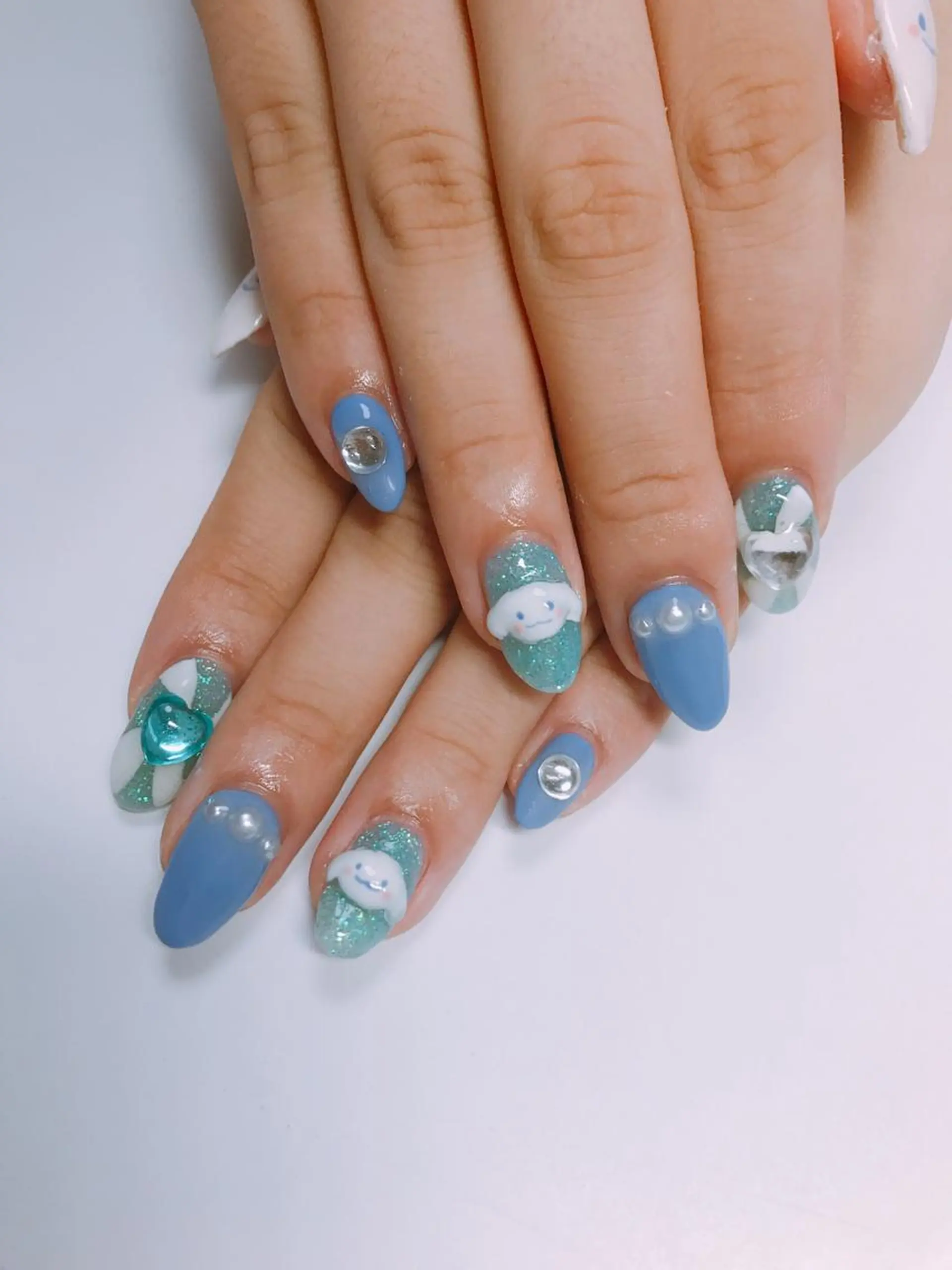 ネイル 【カメレオン】 上村 祥子のヘアスタイル