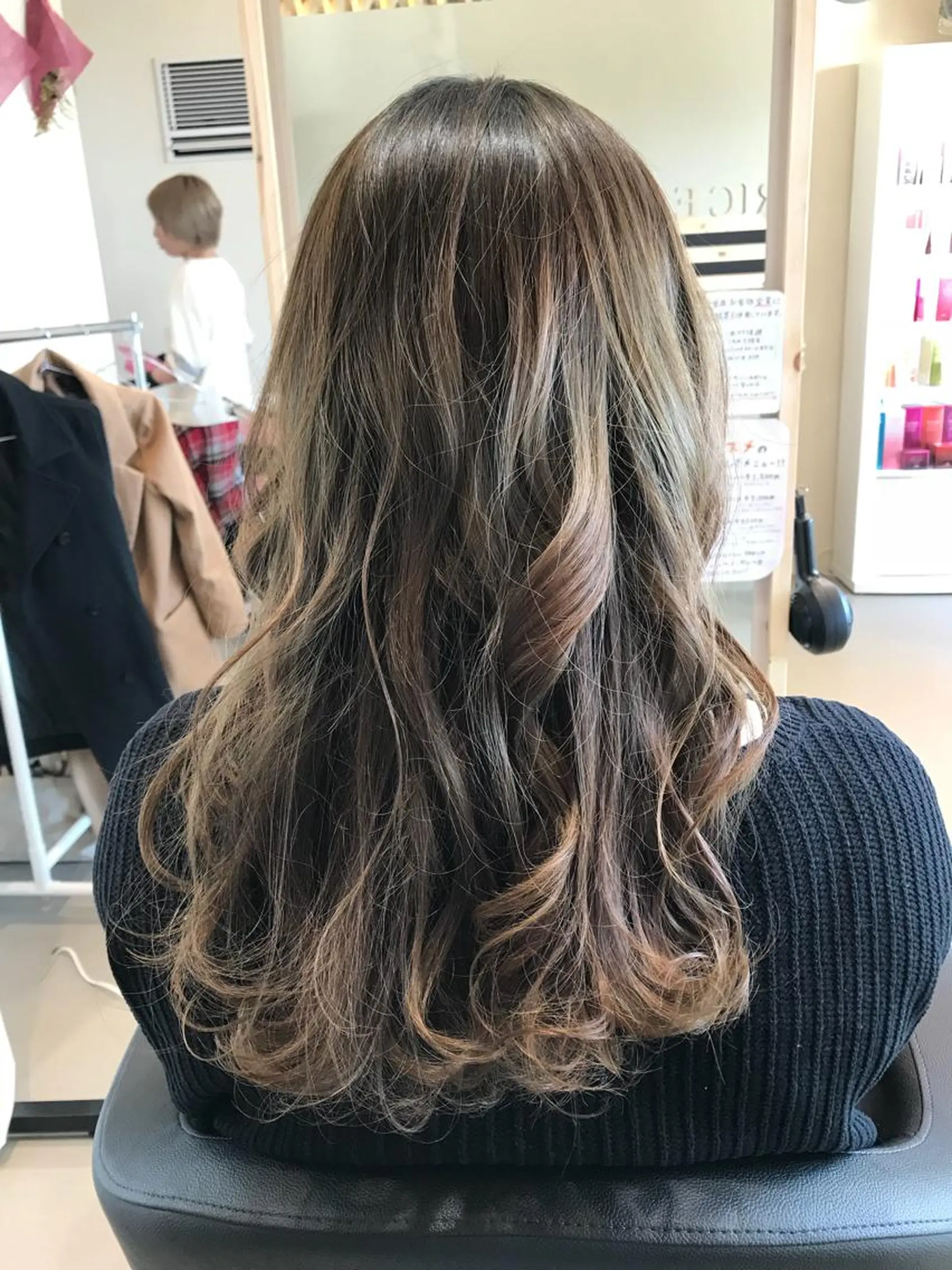 ロング カラー 関口 友行のヘアスタイル