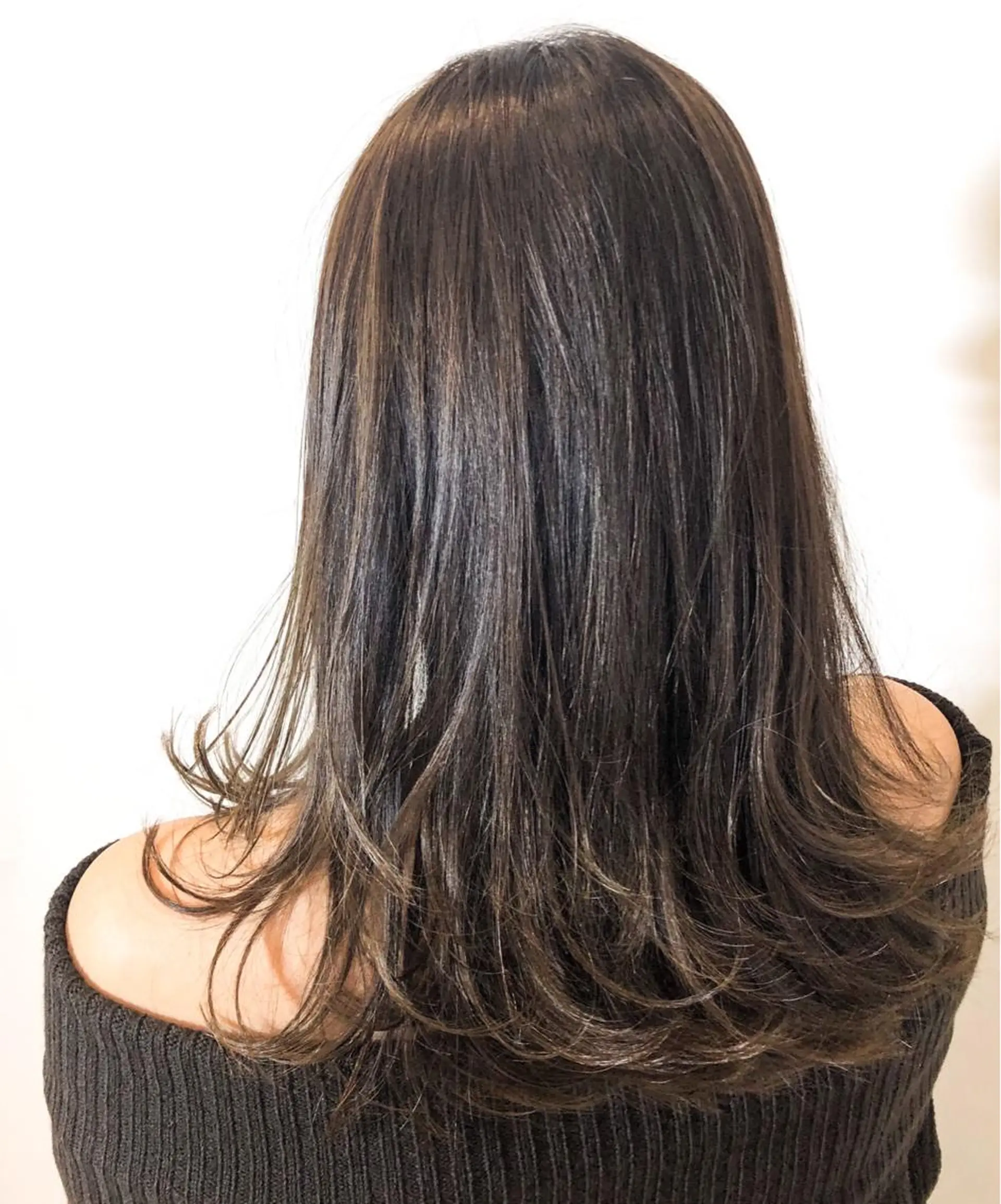 セミロング カラー パーマ 透明感カラー＊ レイヤー/清水大地のヘアスタイル