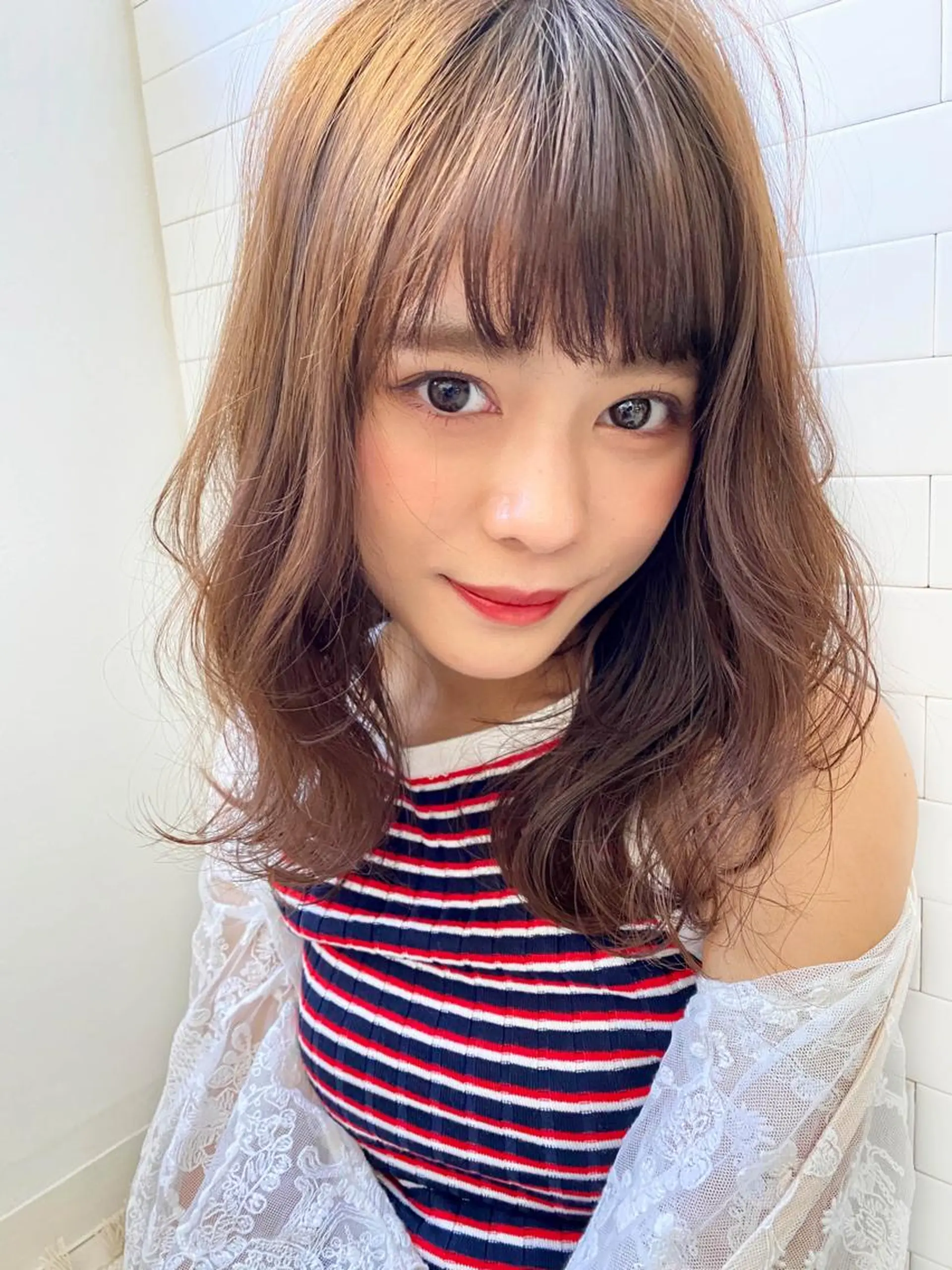 ミディアム REGO所属・🔥似合わせのプロ 🔥REGOのヘアスタイル