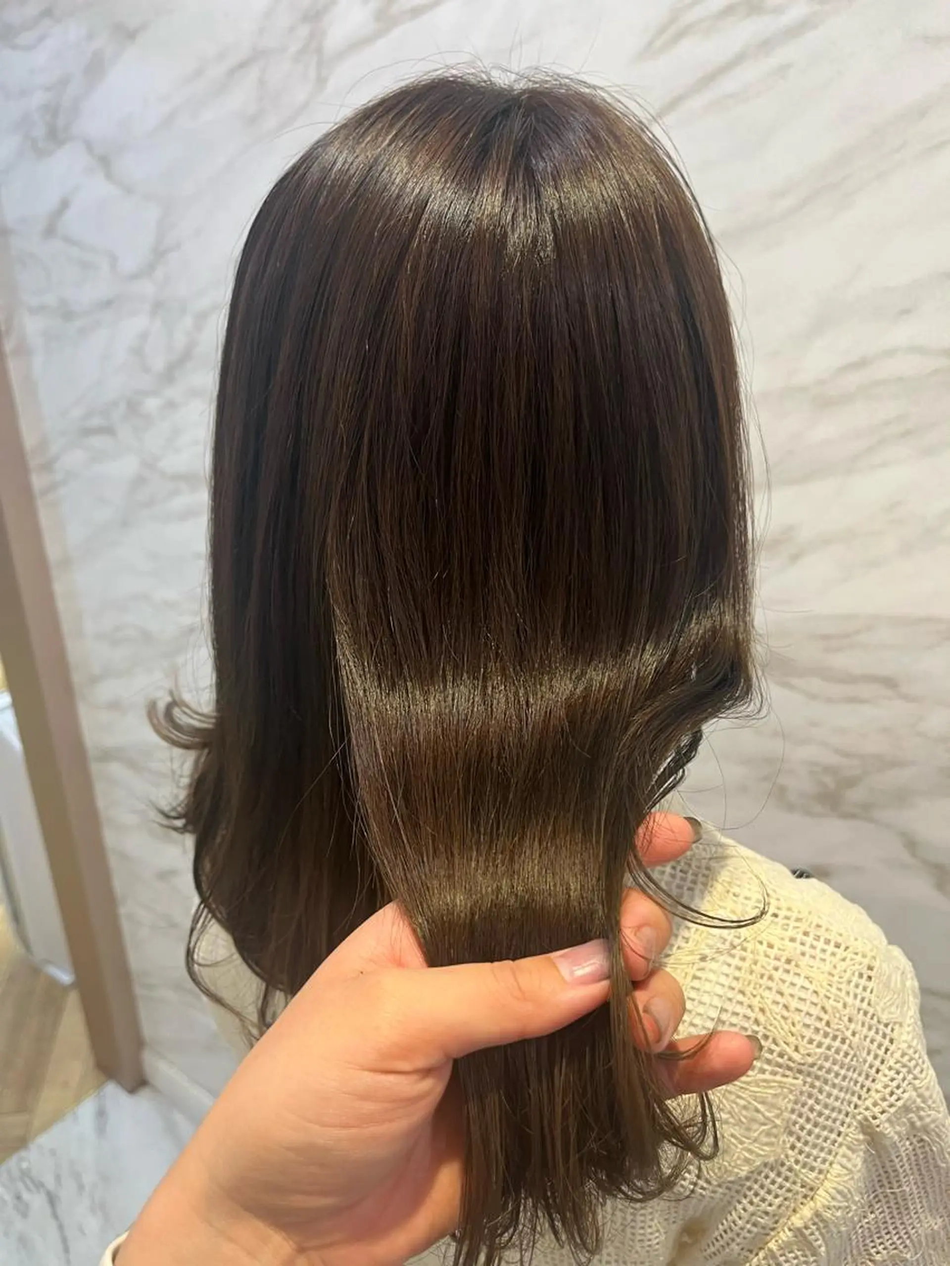 セミロング カラー カット ヘアカラー トリートメント enn to yuu所属・髪質改善&大人ボブ ♡KURENAのヘアスタイル