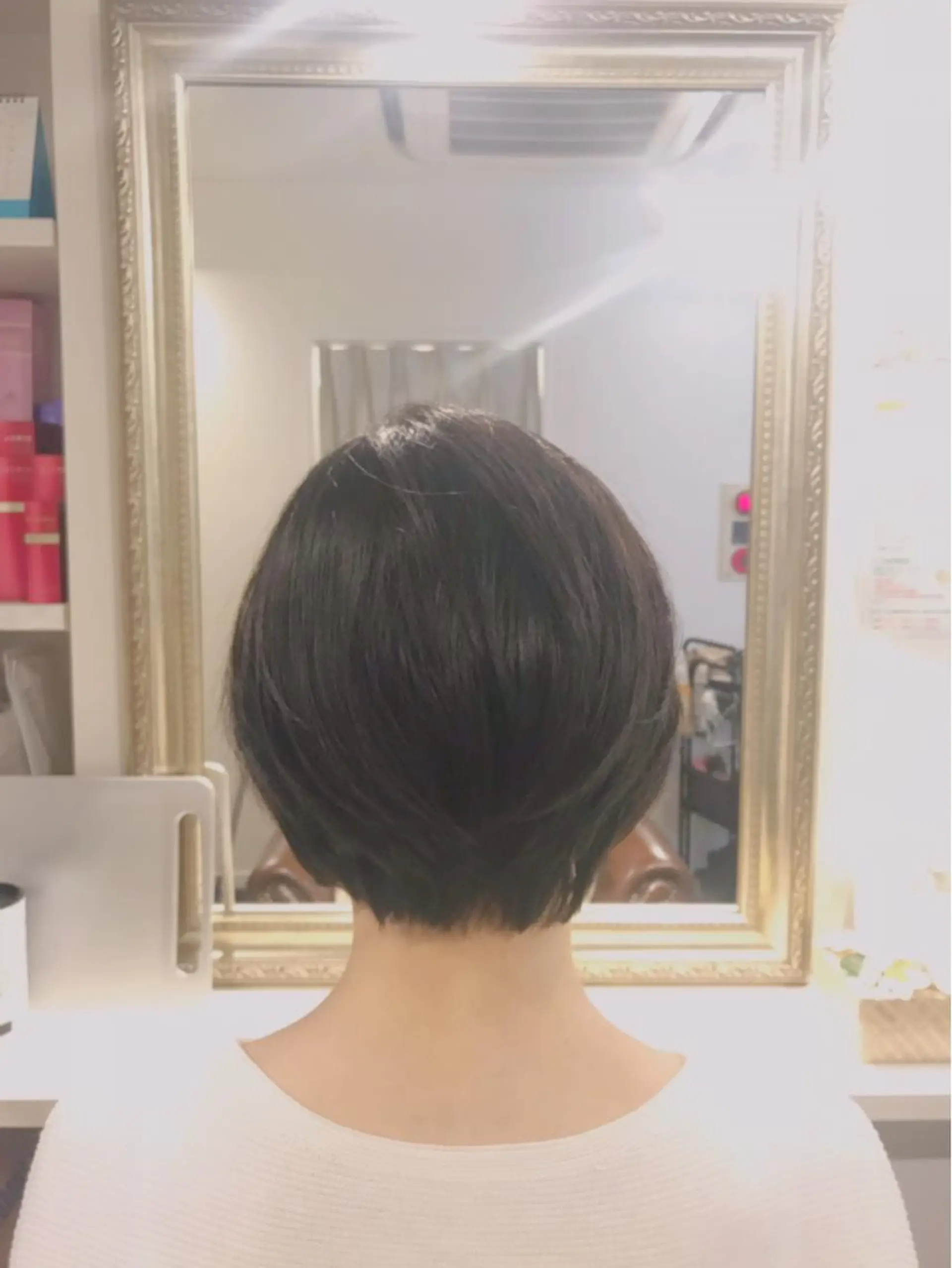 ショート 🌈elua yukaのヘアスタイル