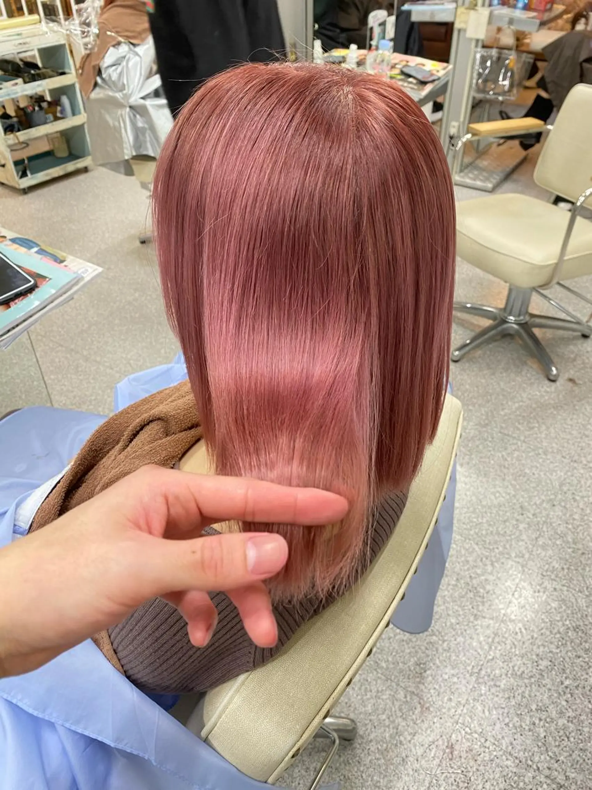 ショート カラー レイヤーウルフ エクステ磯部のヘアスタイル