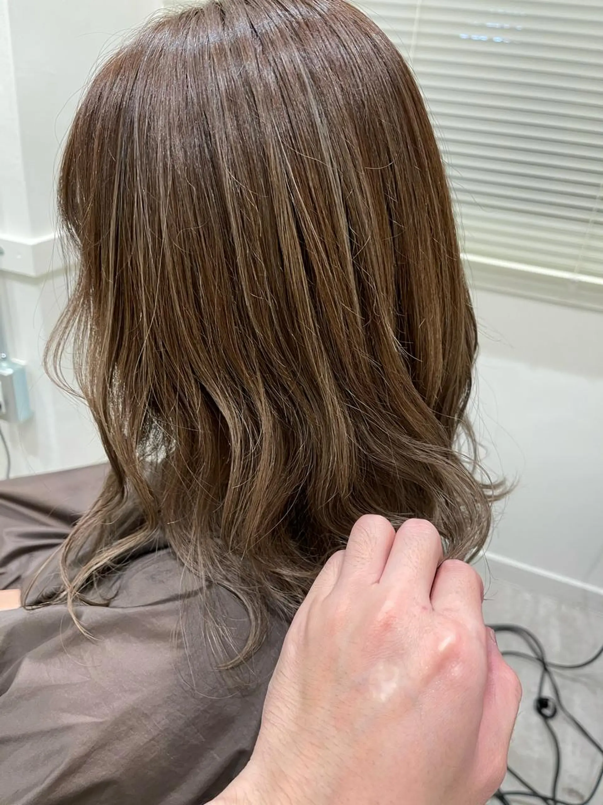 ミディアム GO TODAY SHAiRE SALON原宿Stella店所属・GO TODAY シェアサロンのヘアスタイル