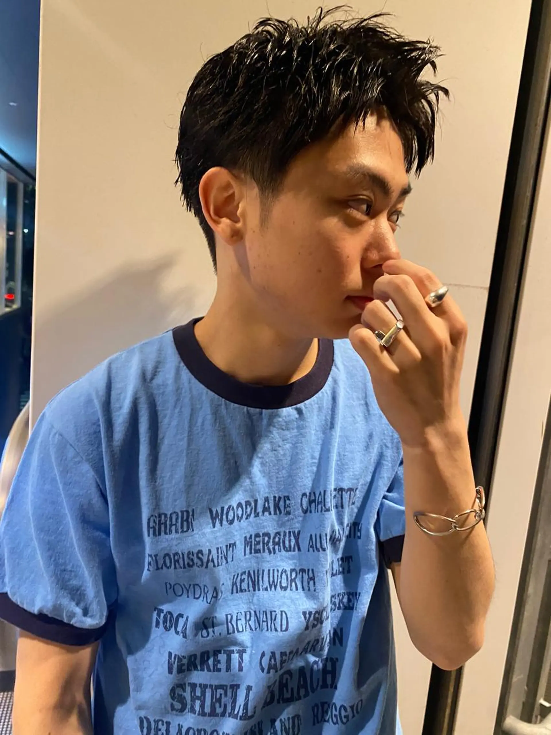 ショート メンズ メンズブリーチ メンズハイライト メンズインナーカラー メンズパーマ プードルパーマ カット charme所属・💈メンズ特化美容師 ✂︎伊藤大輝💈のヘアスタイル