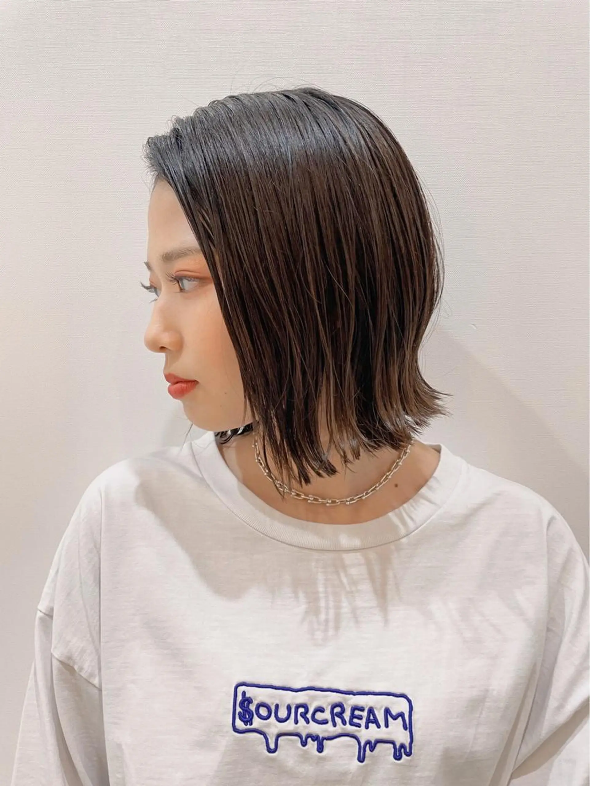 ミディアム カット ヘアカラー トリートメント NOAHL 上尾店のヘアスタイル