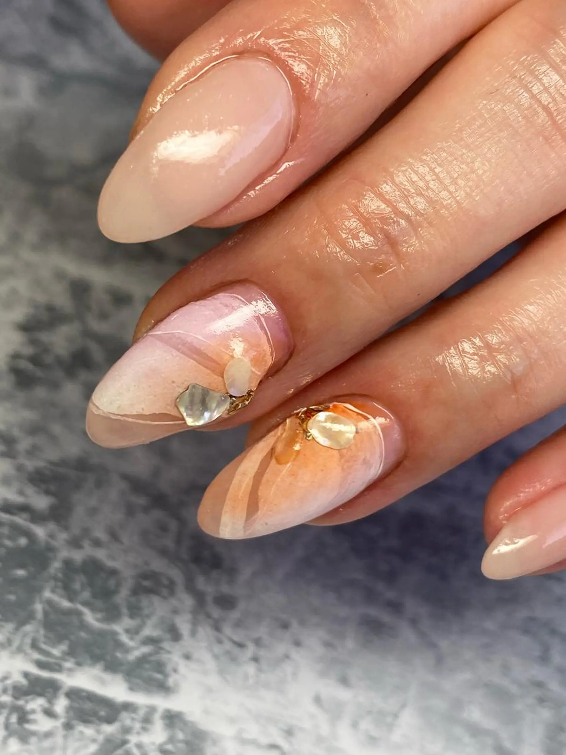 ネイル private salon TOMOMINAILs所属・TOMOMI NAILsのネイルデザイン