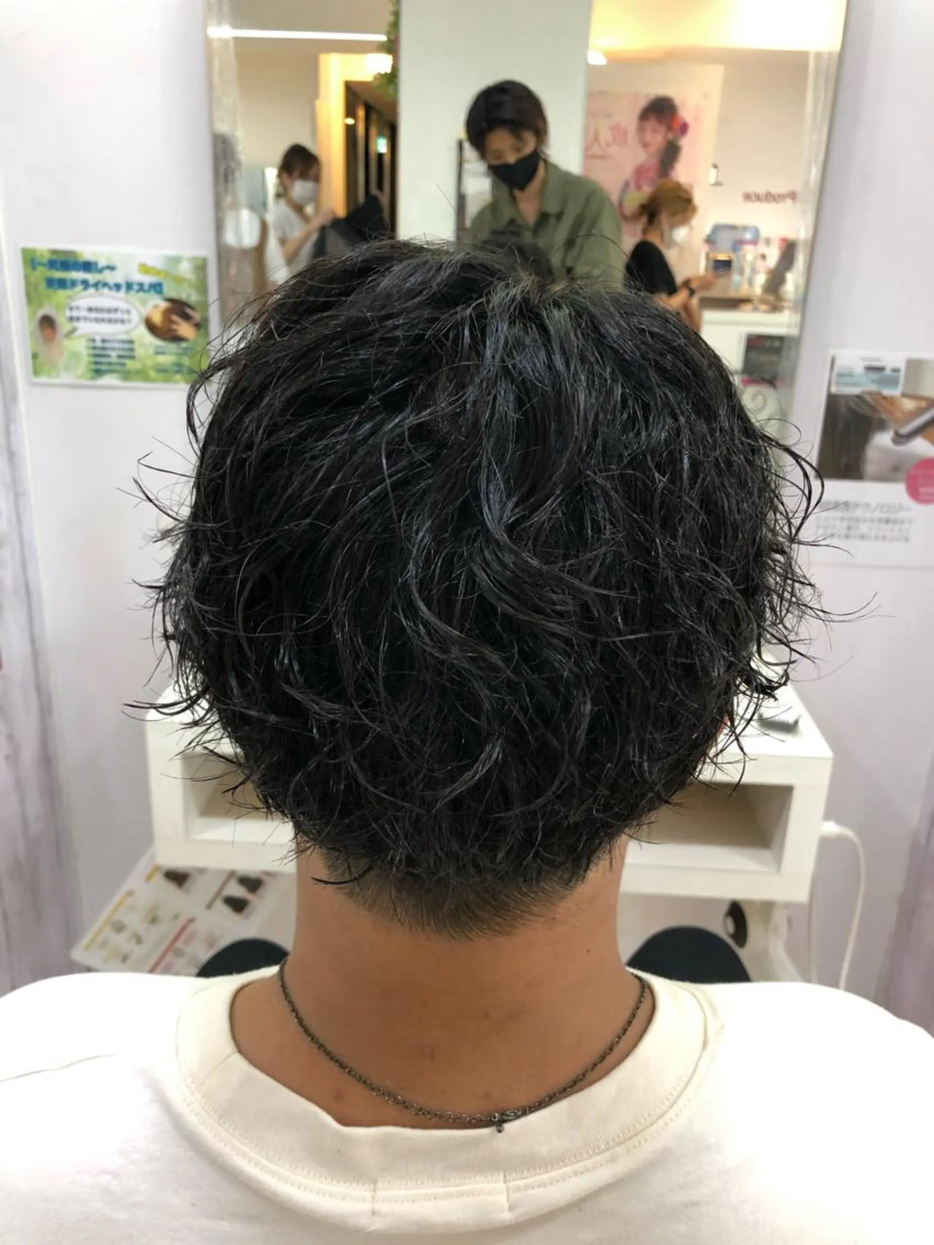 ショート パーマ メンズ 髪質改善× ハイライト溝江のヘアスタイル