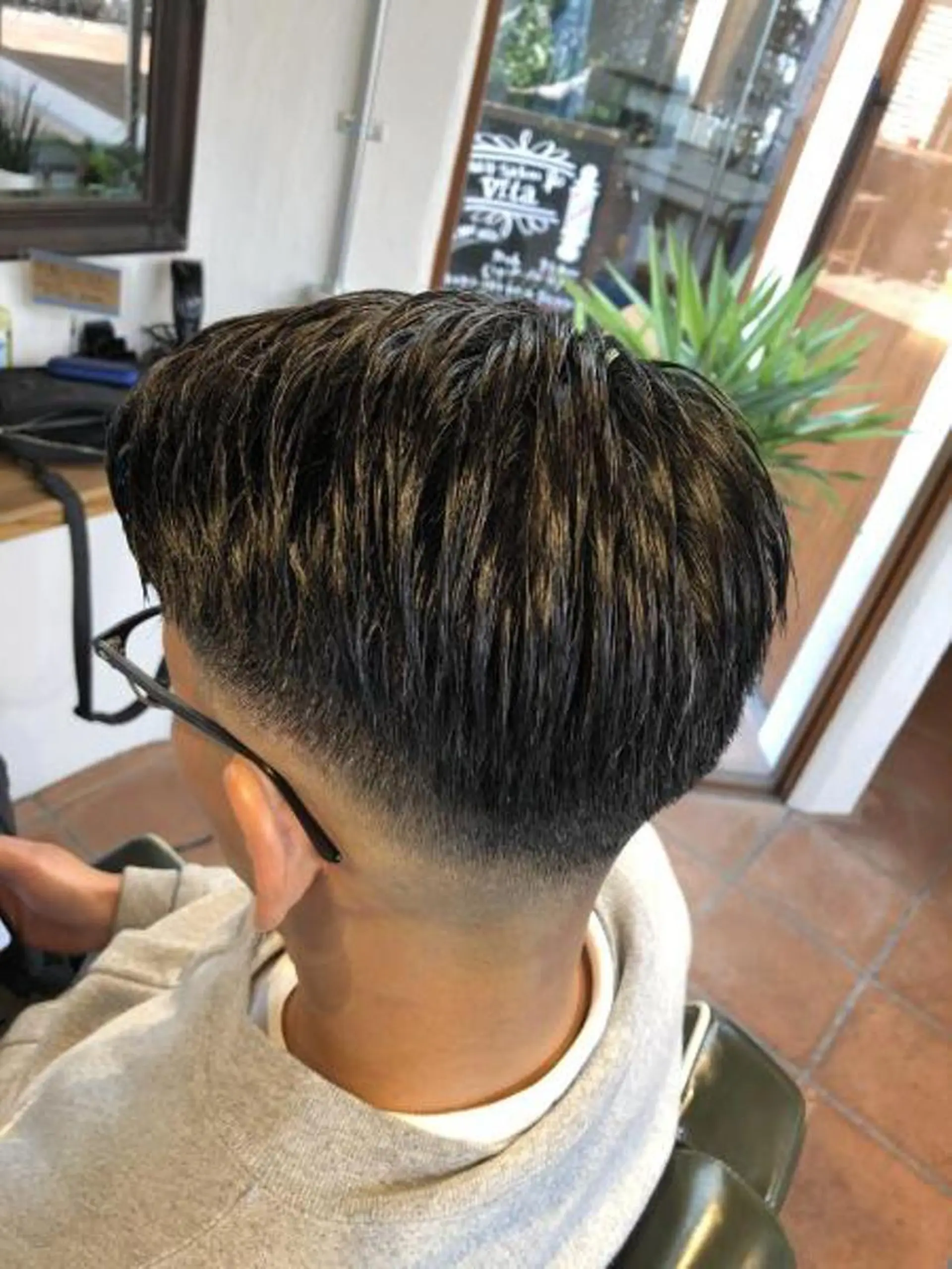 ショート メンズ フェードカット スキンフェード カット vita所属・冨士川 英樹のヘアスタイル