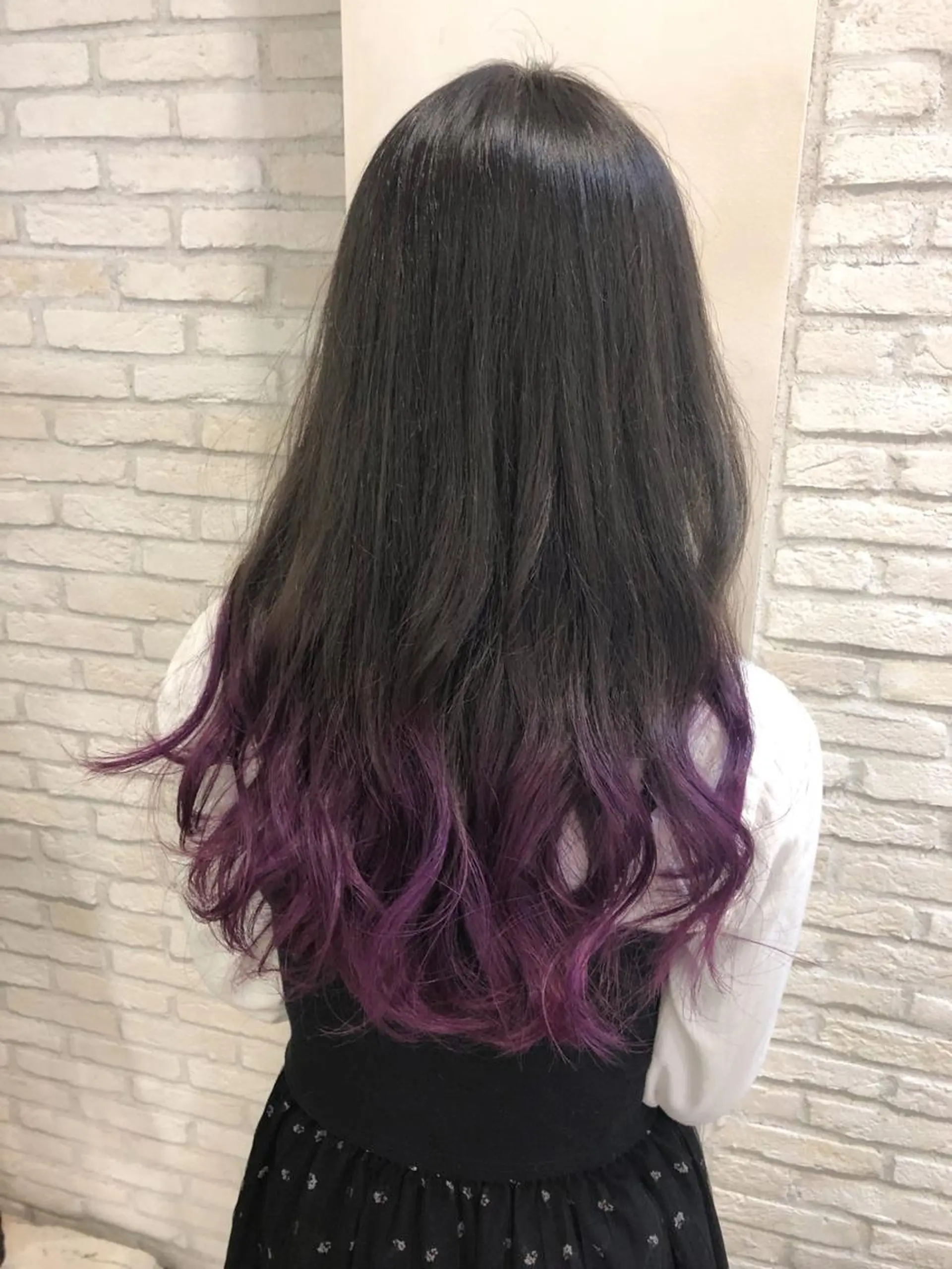 ロング カラー パープルカラー HAUS 片山みほのヘアスタイル