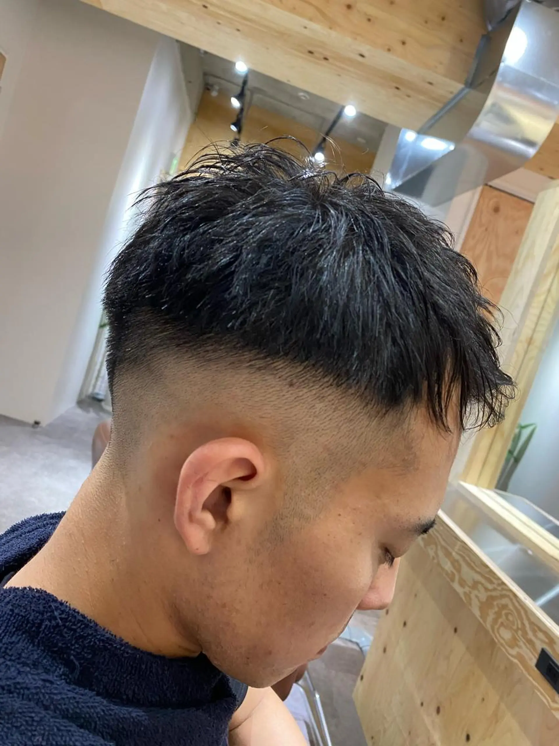 メンズ カット ヘアセット メンズブリーチカラー /パーマ ごーた立川のヘアスタイル