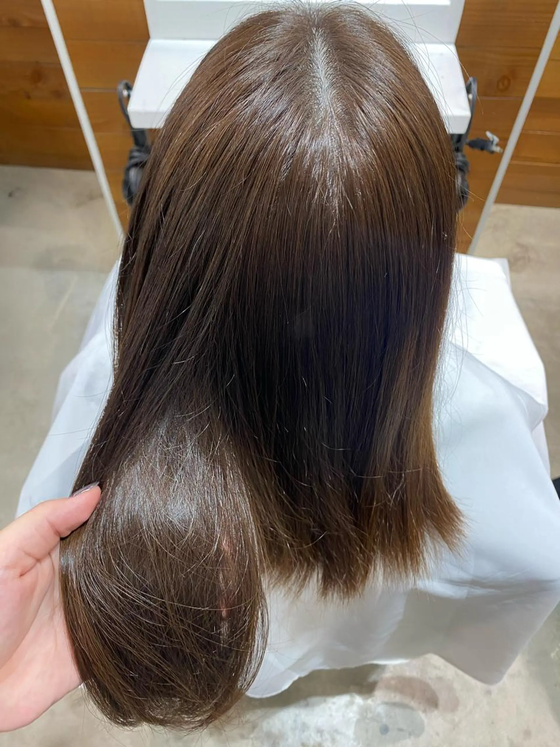 カラー ブリーチ ナチュラル大人っぽい スタイル MAORIのヘアスタイル