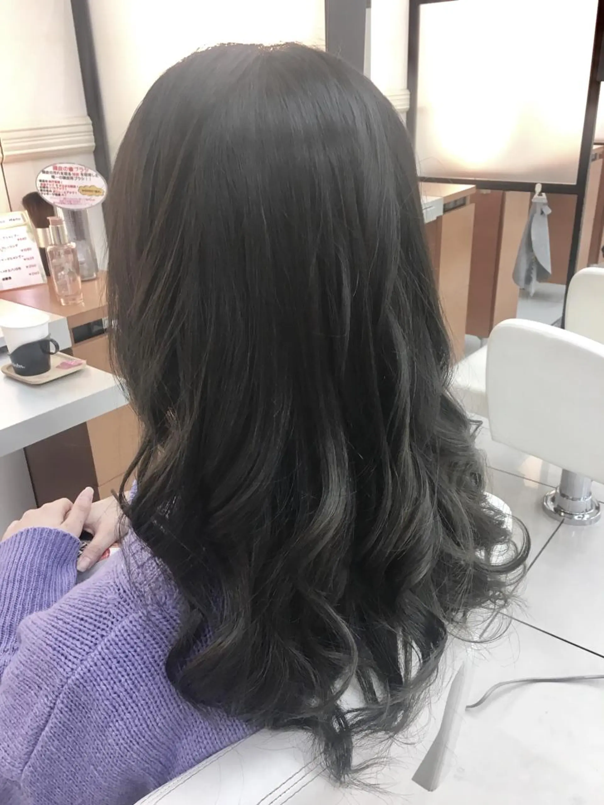 カラー ブルーカラー ブルージュ 縮毛矯正 N° jillva ♦️川端裕司♦️のヘアスタイル