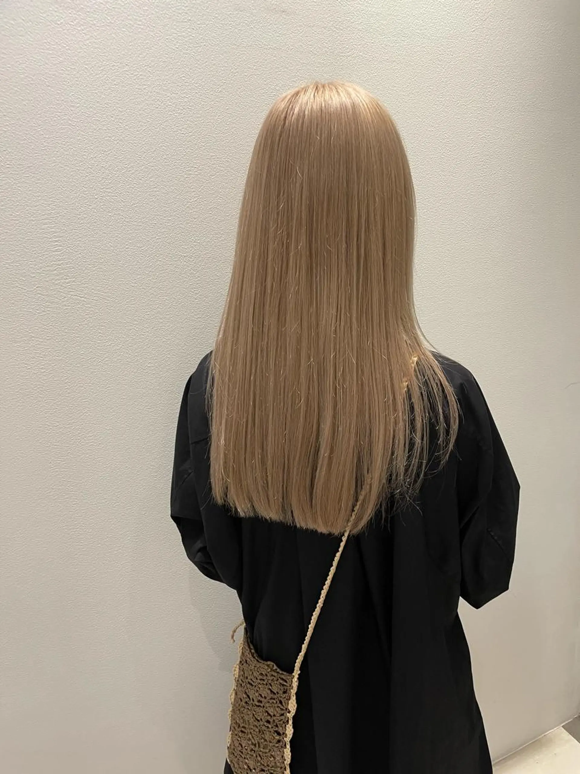 セミロング CiNEMA daikanyama所属・透明感カラー🫧 今泉健太のヘアスタイル