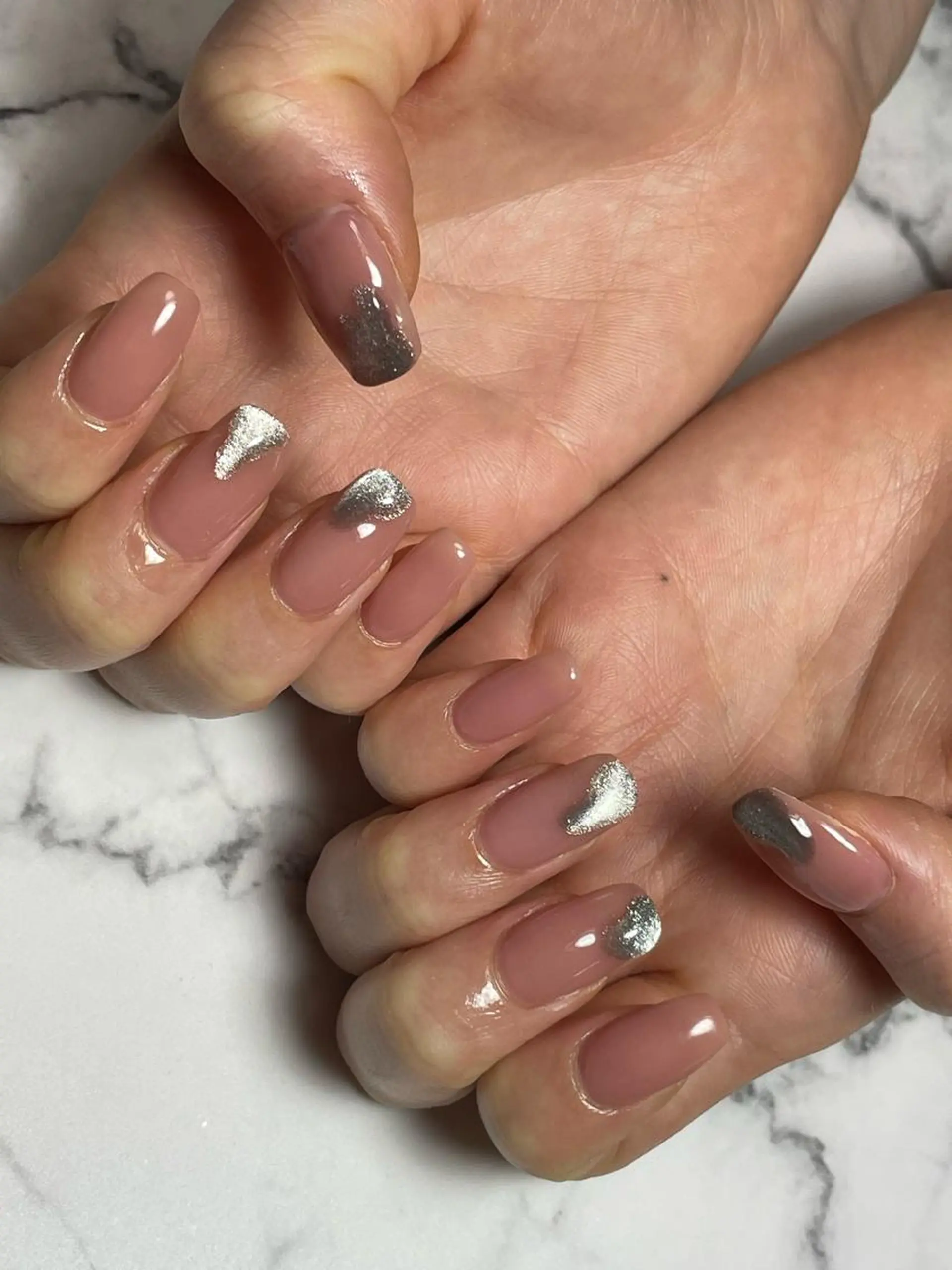 ネイル マグネットネイル private salon NIKOのネイルデザイン