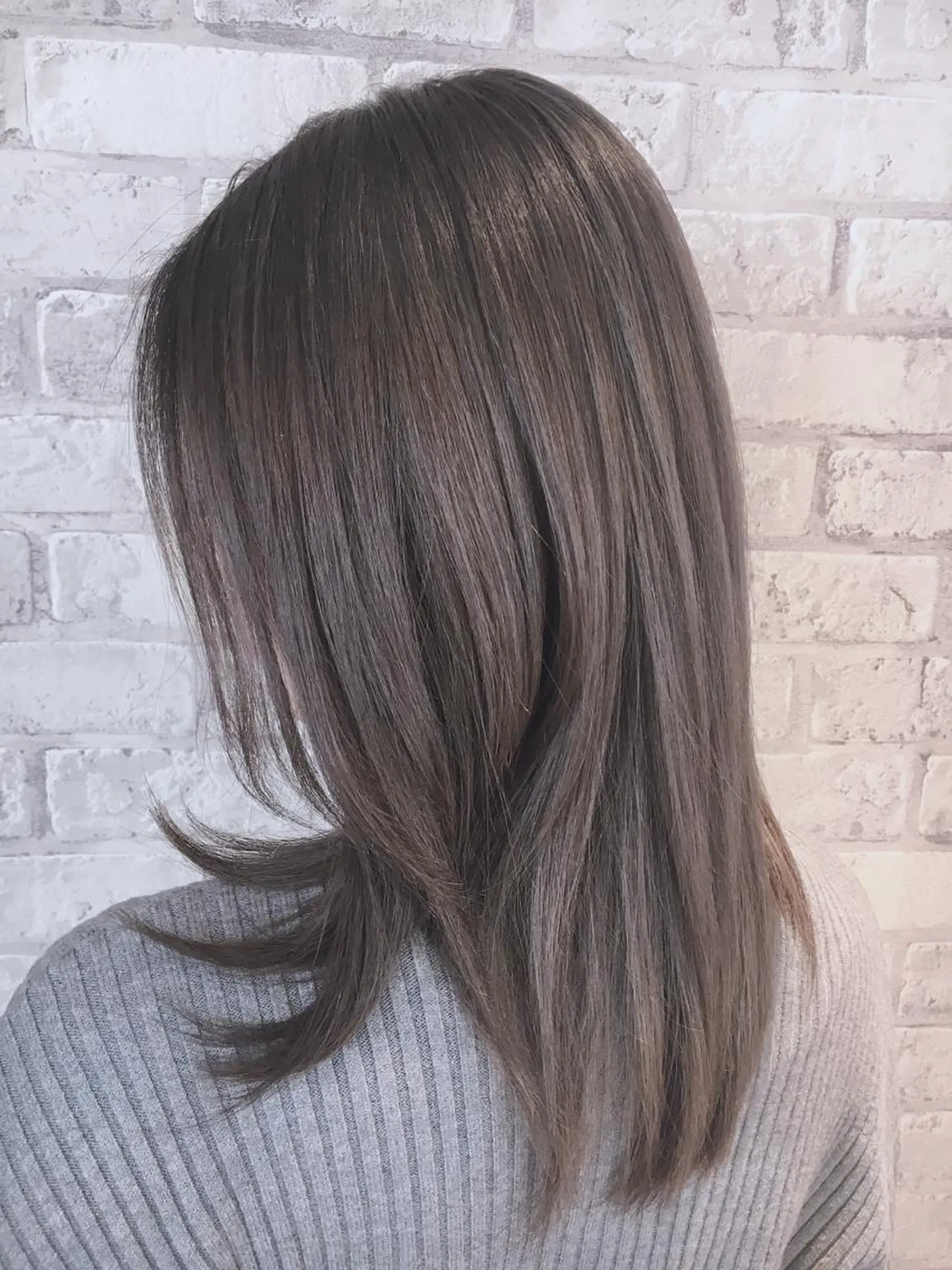 セミロング カット トリートメント パルーザ代表👑 YUYAのヘアスタイル