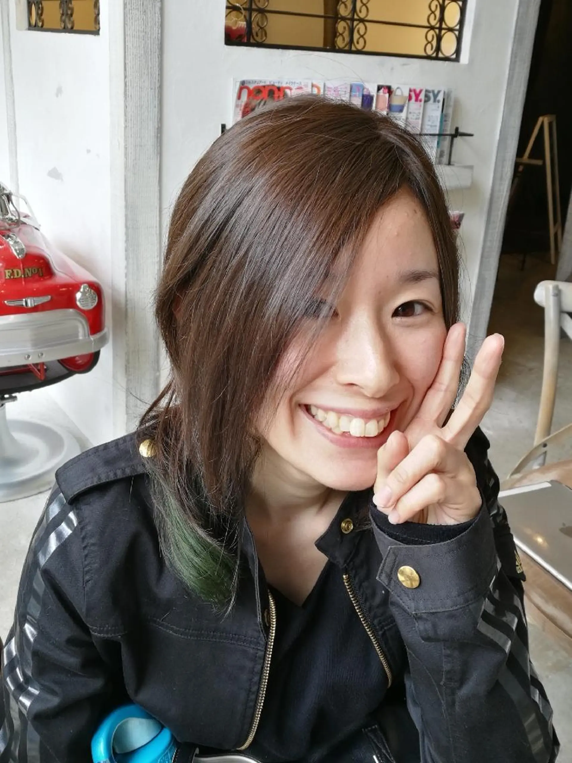 セミロング カラー Homie 所属・★竹本 千春★のヘアスタイル