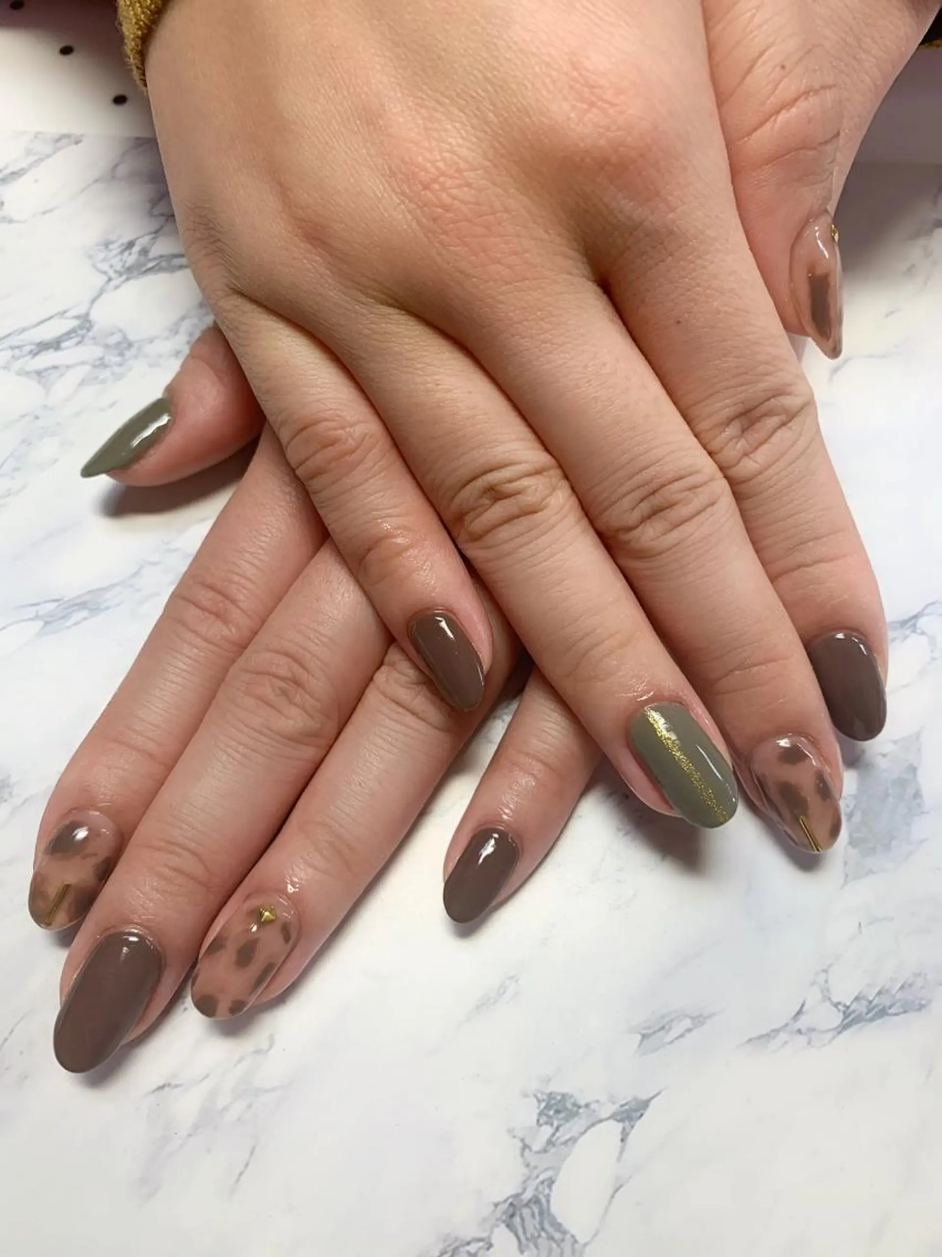 ネイル はな💎ネイル ワンホン、長さ出しのネイルデザイン