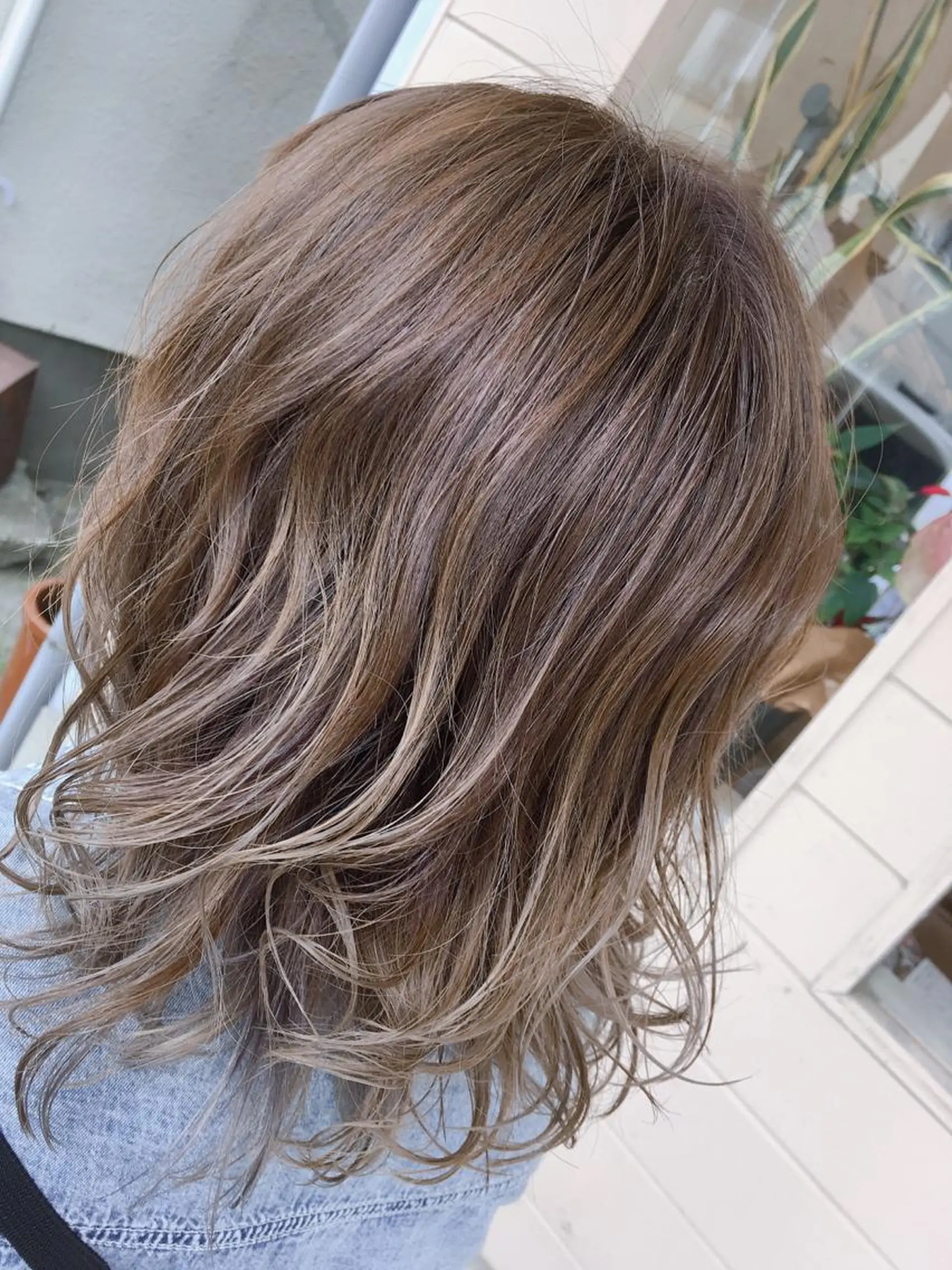 ミディアム YAP！HAIR所属・YAP！HAIR トコツメアヤノのヘアスタイル