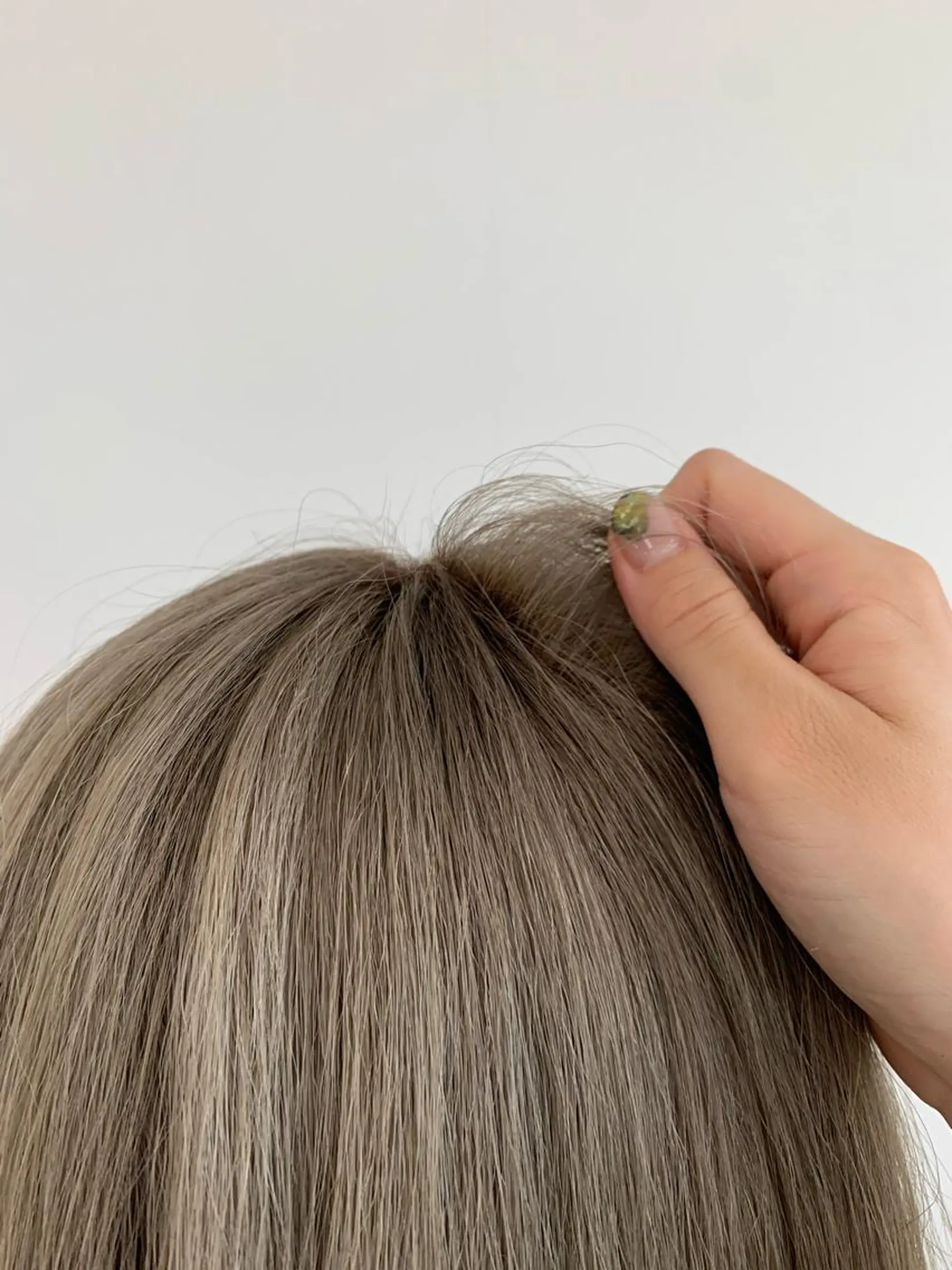 ショート ワタナベ アオイのヘアスタイル