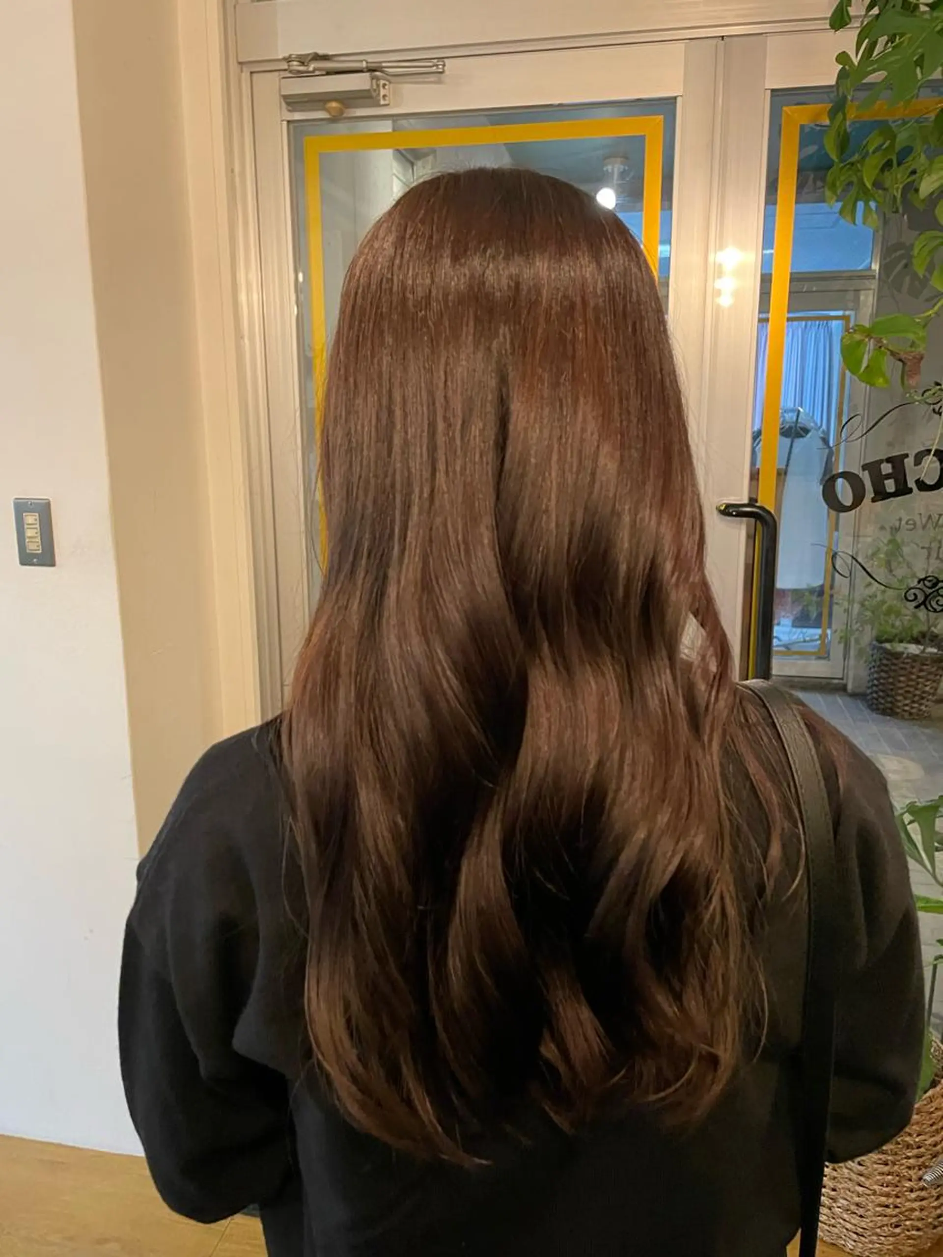 ロング カラー JERICHO HAIR所属・ユ カの眉毛・アイブロウイメージ