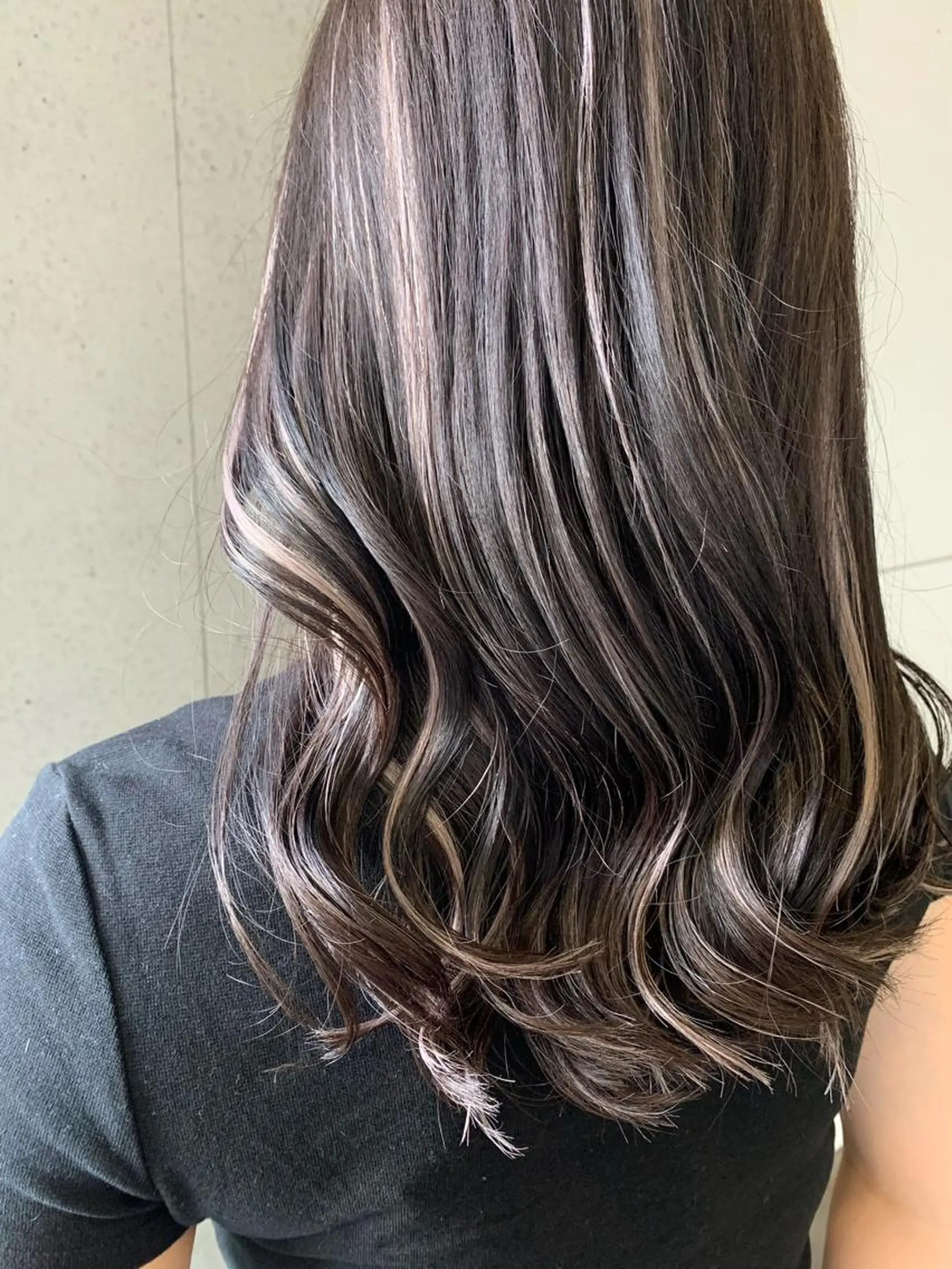 セミロング シールエクステ エクステ ハイライト 髪質改善/縮毛矯正 ツヤ髪🩷さつきのヘアスタイル