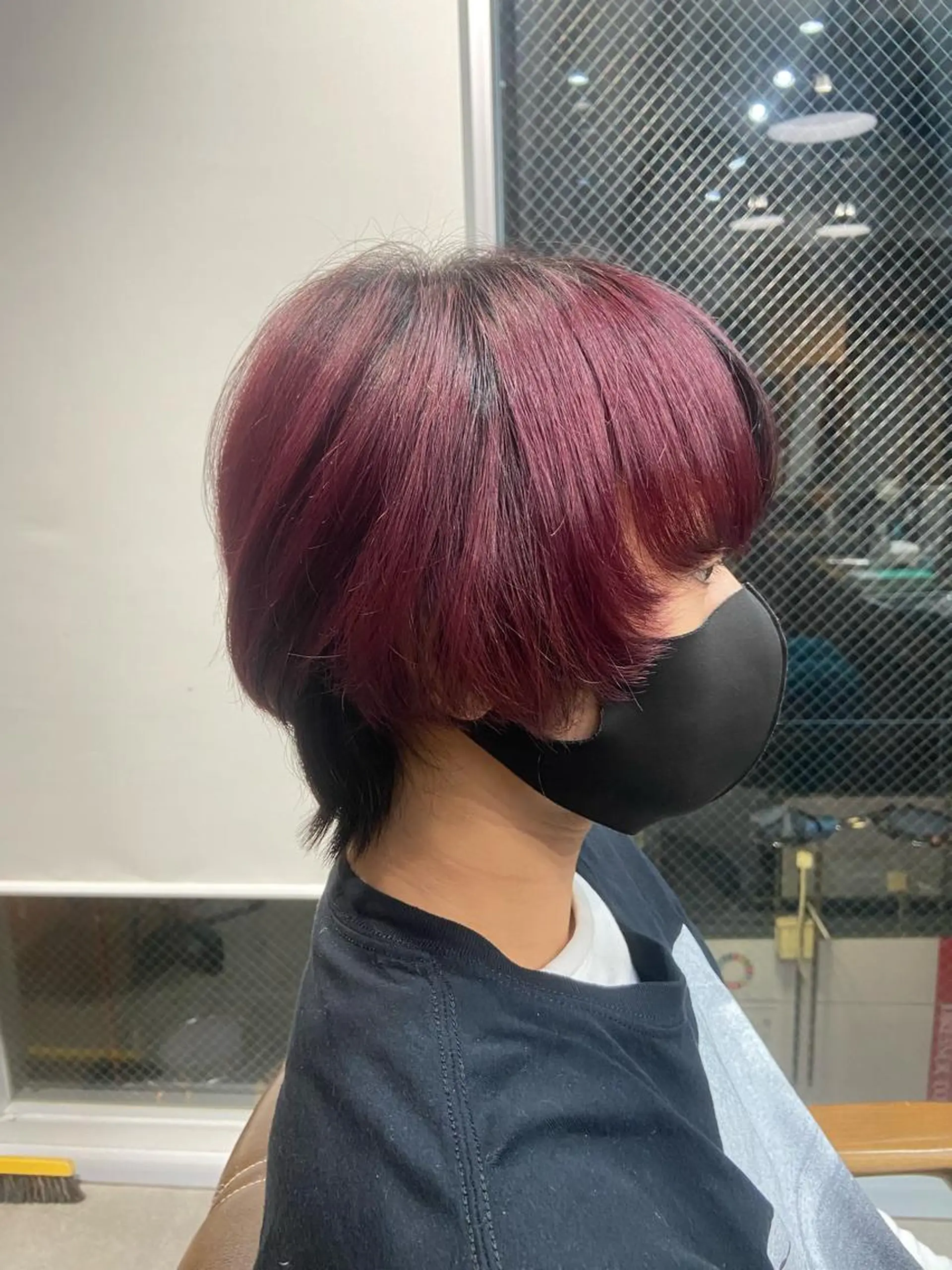 カラー メンズ ピンクカラー 安岡美咲✂︎ 艶カラー/髪質改善のヘアスタイル