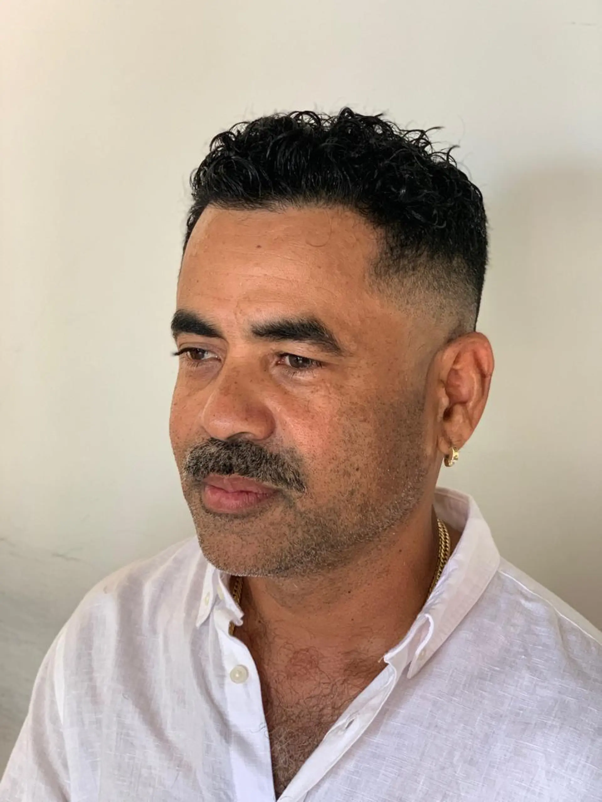 メンズ オールバック フェードカット 七三 スキンフェード ツーブロック Leverage所属・【店長】外国人風 メンズヘア尾上雄輝のヘアスタイル