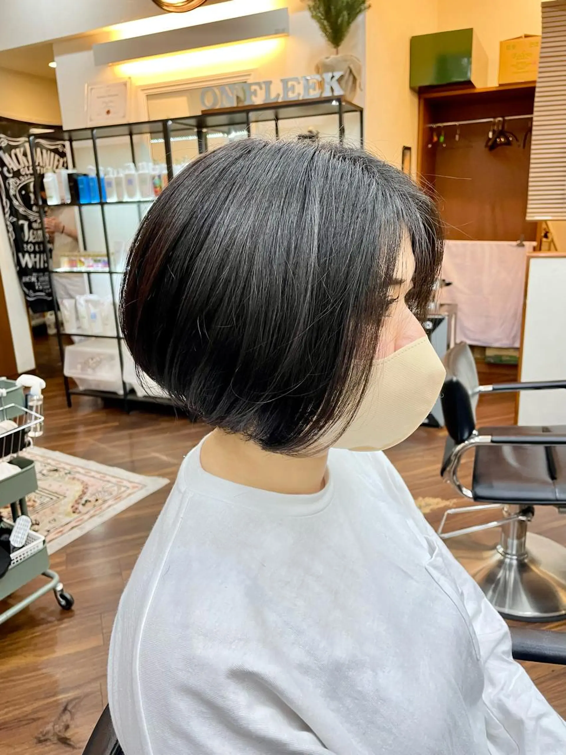 ショート ON FLEEKのヘアスタイル