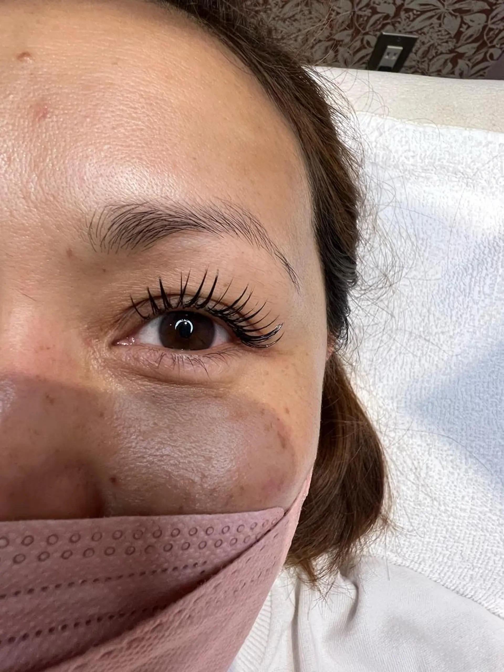 マツエク・マツパ REVE by figaro所属・福井 珠乃のヘアスタイル