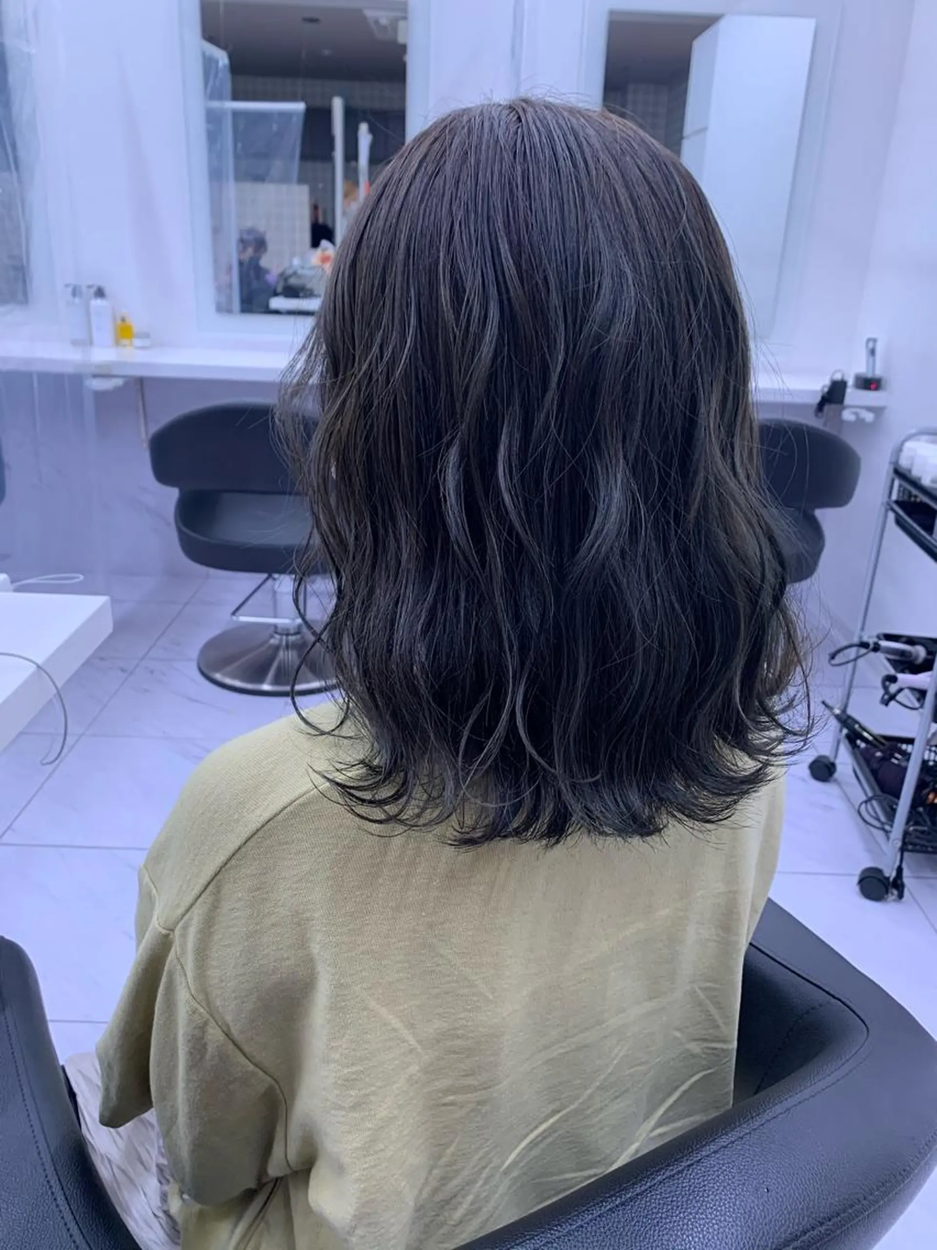 セミロング 【美容室が苦手な方 専問美容室】MIHOのヘアスタイル