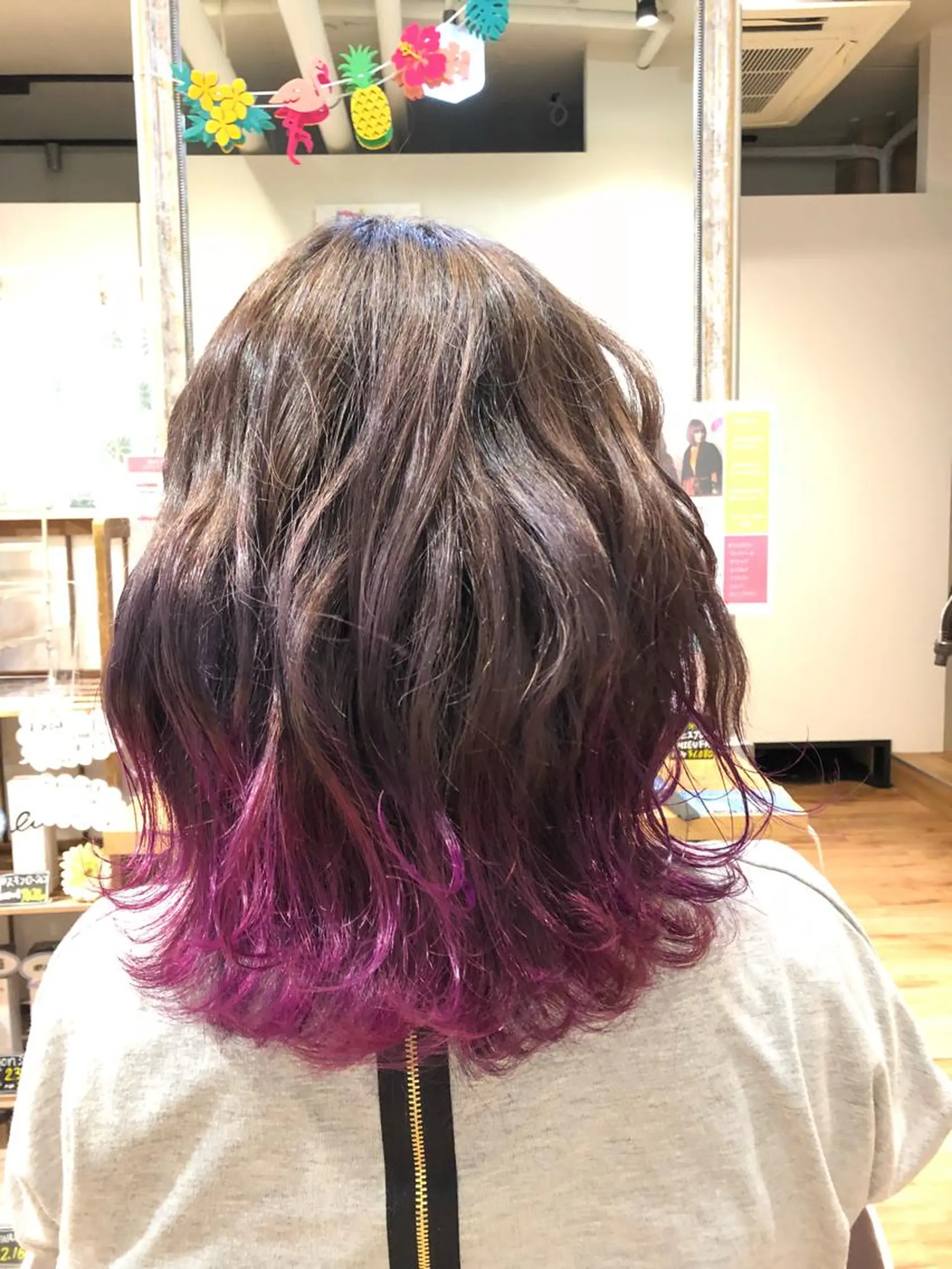 ミディアム カラー 青野 文香のヘアスタイル