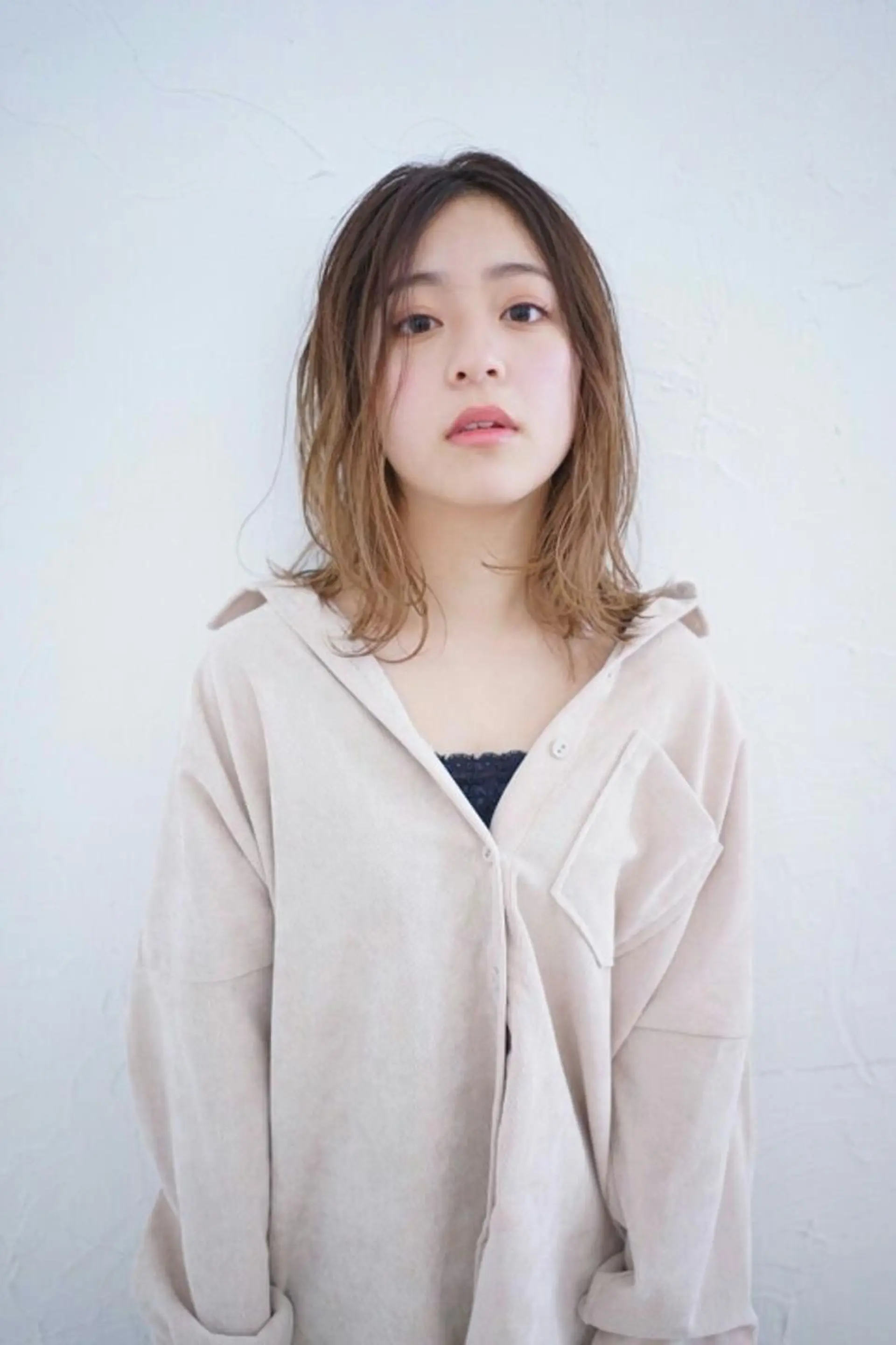 セミロング カット ヘアカラー トリートメント 小田川 竜也のヘアスタイル