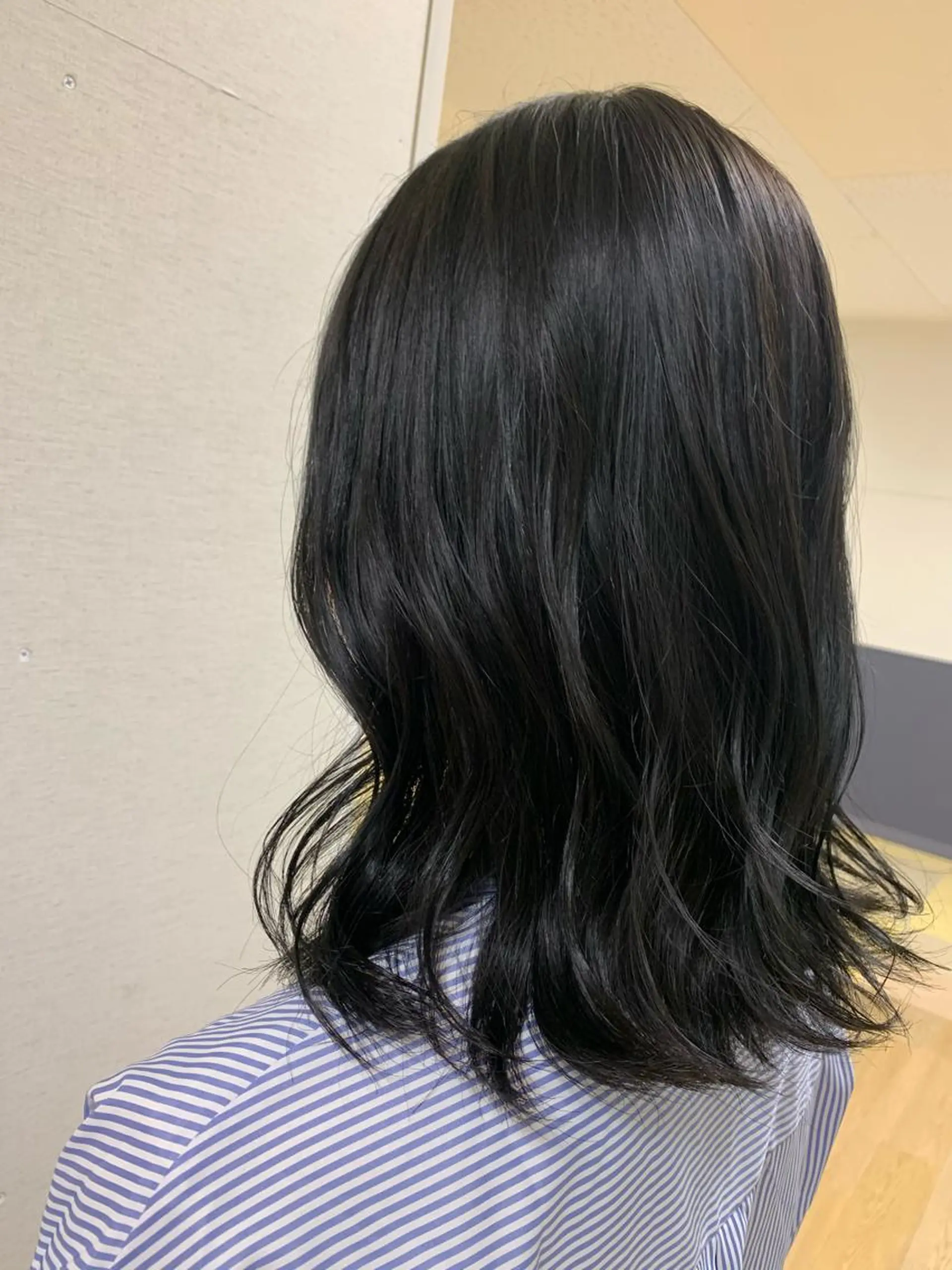 ミディアム カラー 高橋友里亜 /フリーランスのヘアスタイル