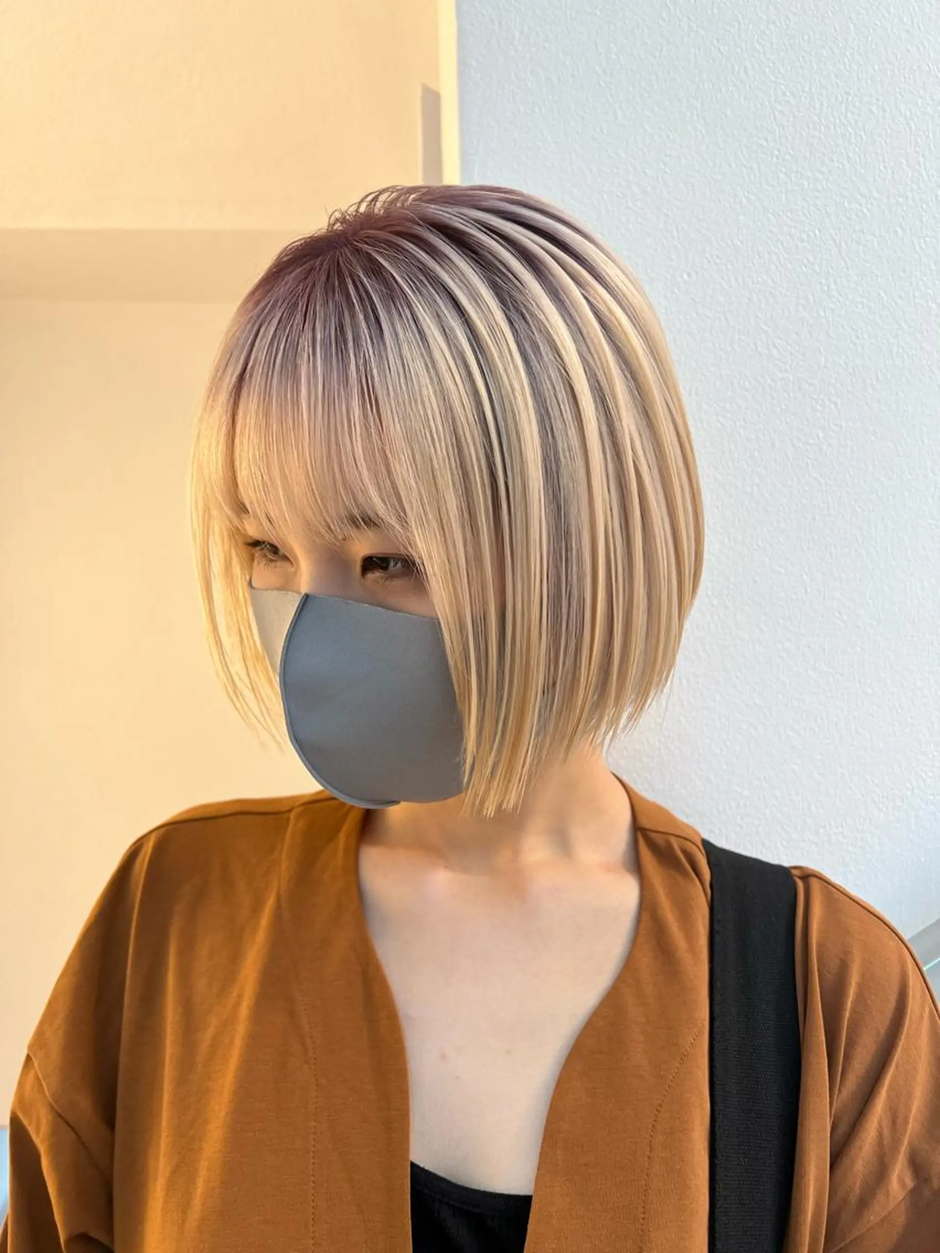 ショート カラー ハイトーンカラー 【韓国ヘア・ネイル】 HINATA🍒のネイルデザイン