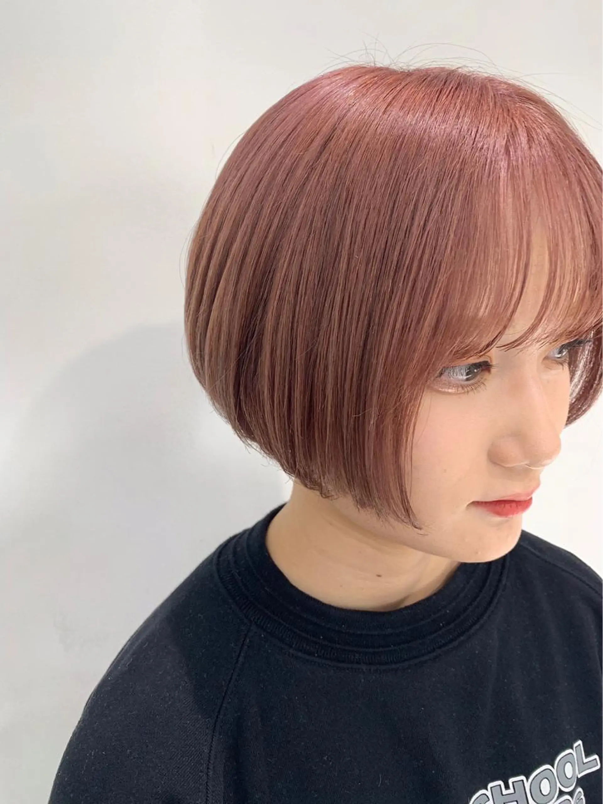 ショート カラー Wisteria所属・美髪特化✨ 伊織✨縮毛矯正✨のヘアスタイル