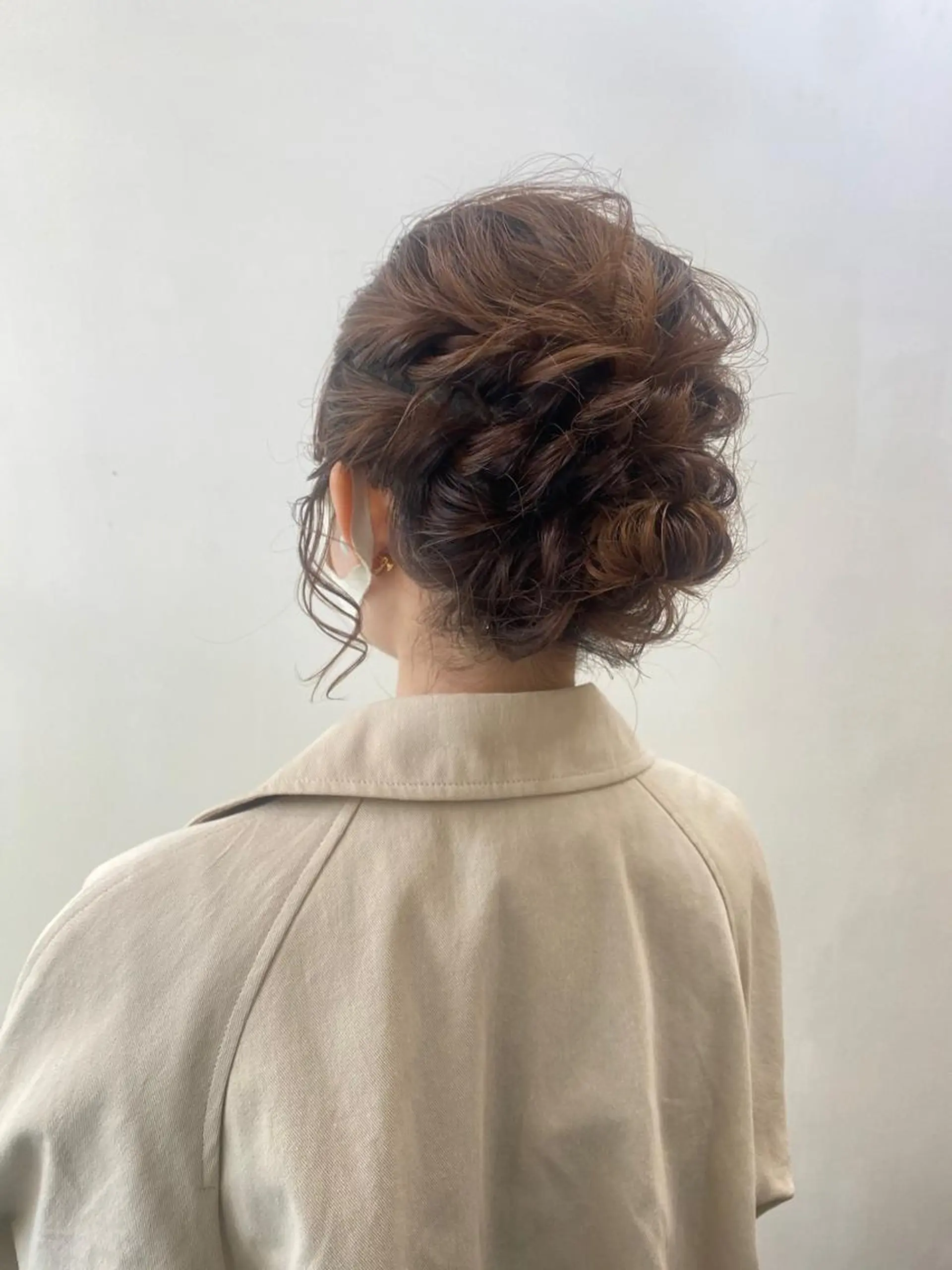 セミロング ヘアセット apish aoyama所属・武 愛子の眉毛・アイブロウイメージ