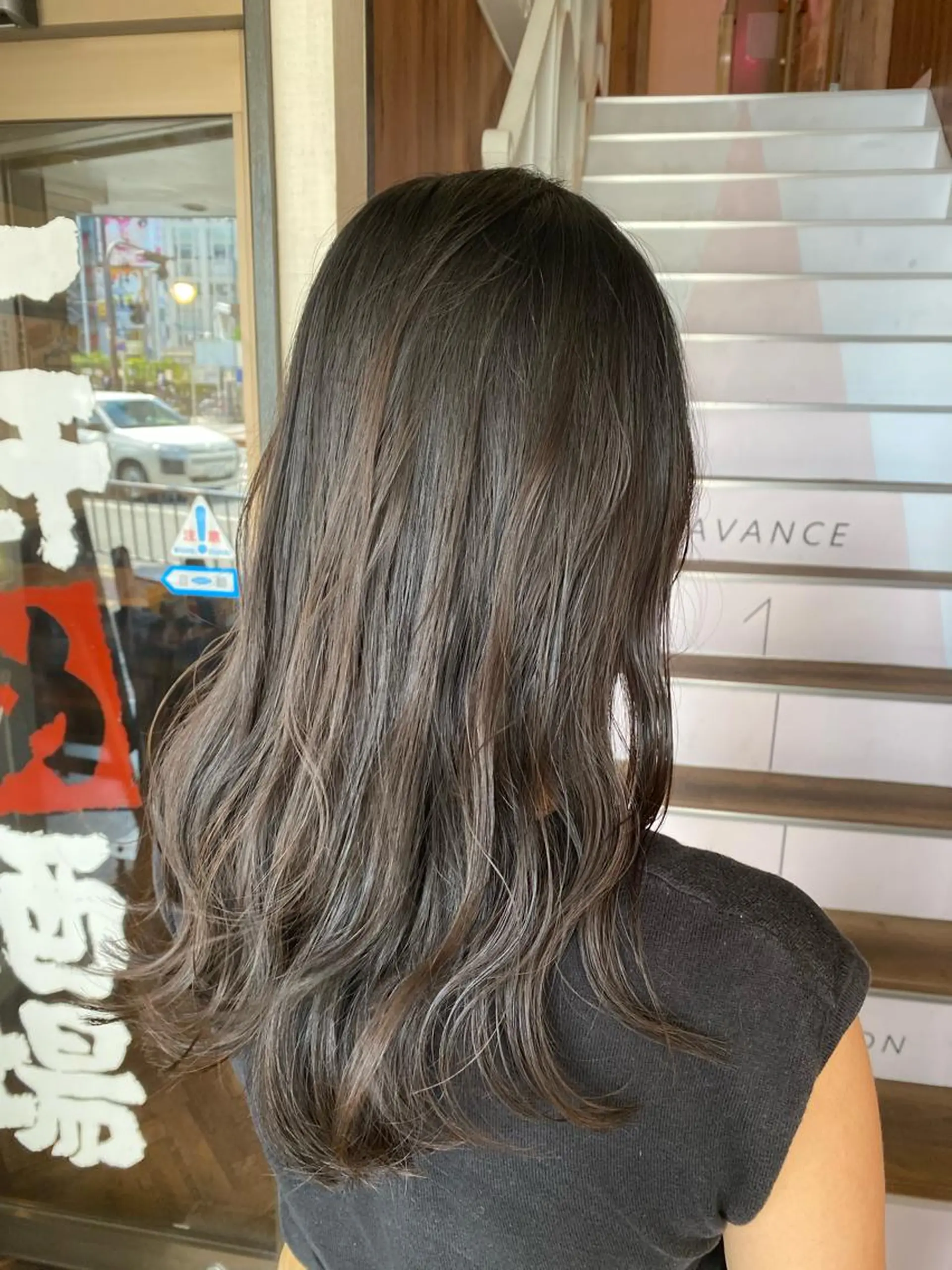 ロング アッシュ 【暗め透明感カラー】 【インナー】小島良太のヘアスタイル