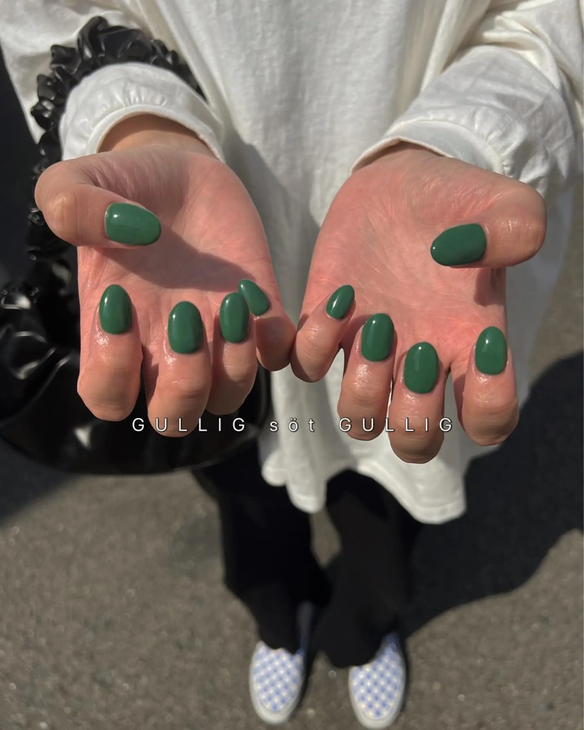 ネイル ハンドネイル GULLIG söt GULLIGのネイルデザイン