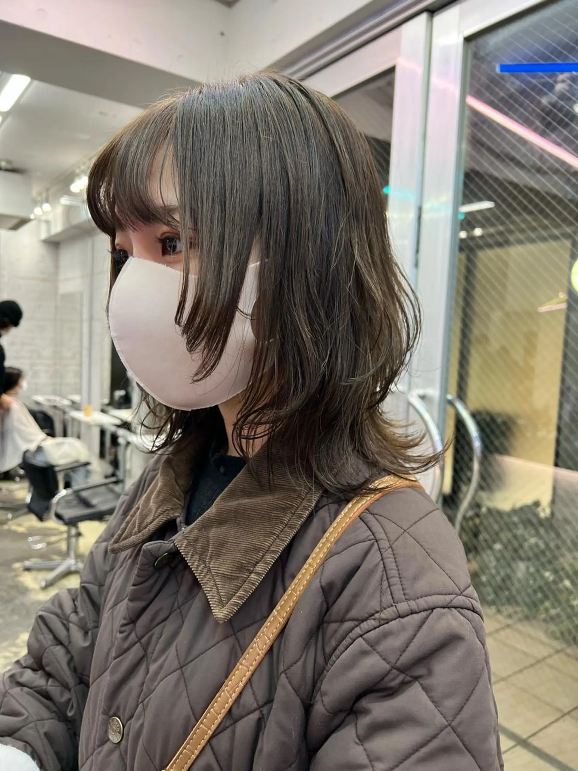 セミロング カラー ヘアアレンジ ヘアカラー トリートメント ヘアセット 🐺ウルフの神🐺 /カラー/けいすけのヘアスタイル