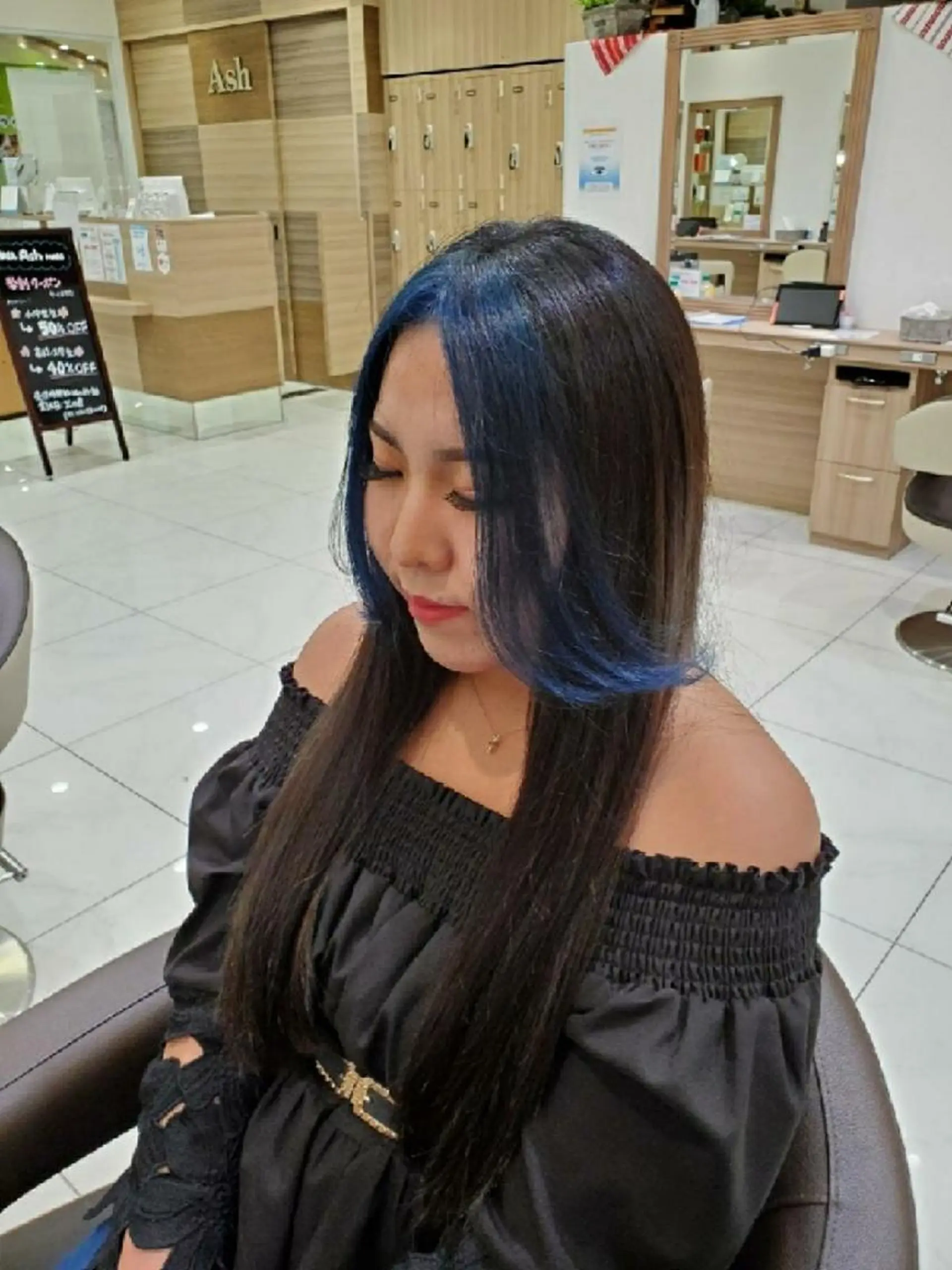 ロング カラー ブリーチ ブルーカラー グレージュ イルミナカラー 中村 和貴のヘアスタイル