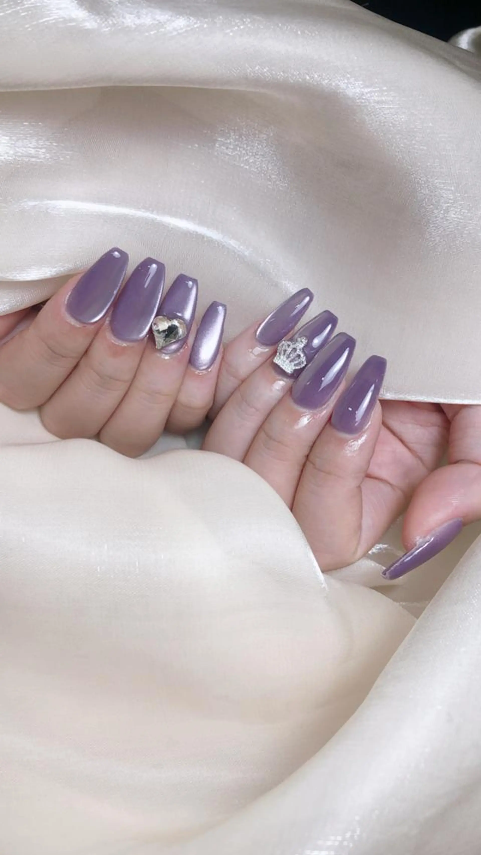 ネイル LR.ONE リナのネイルデザイン