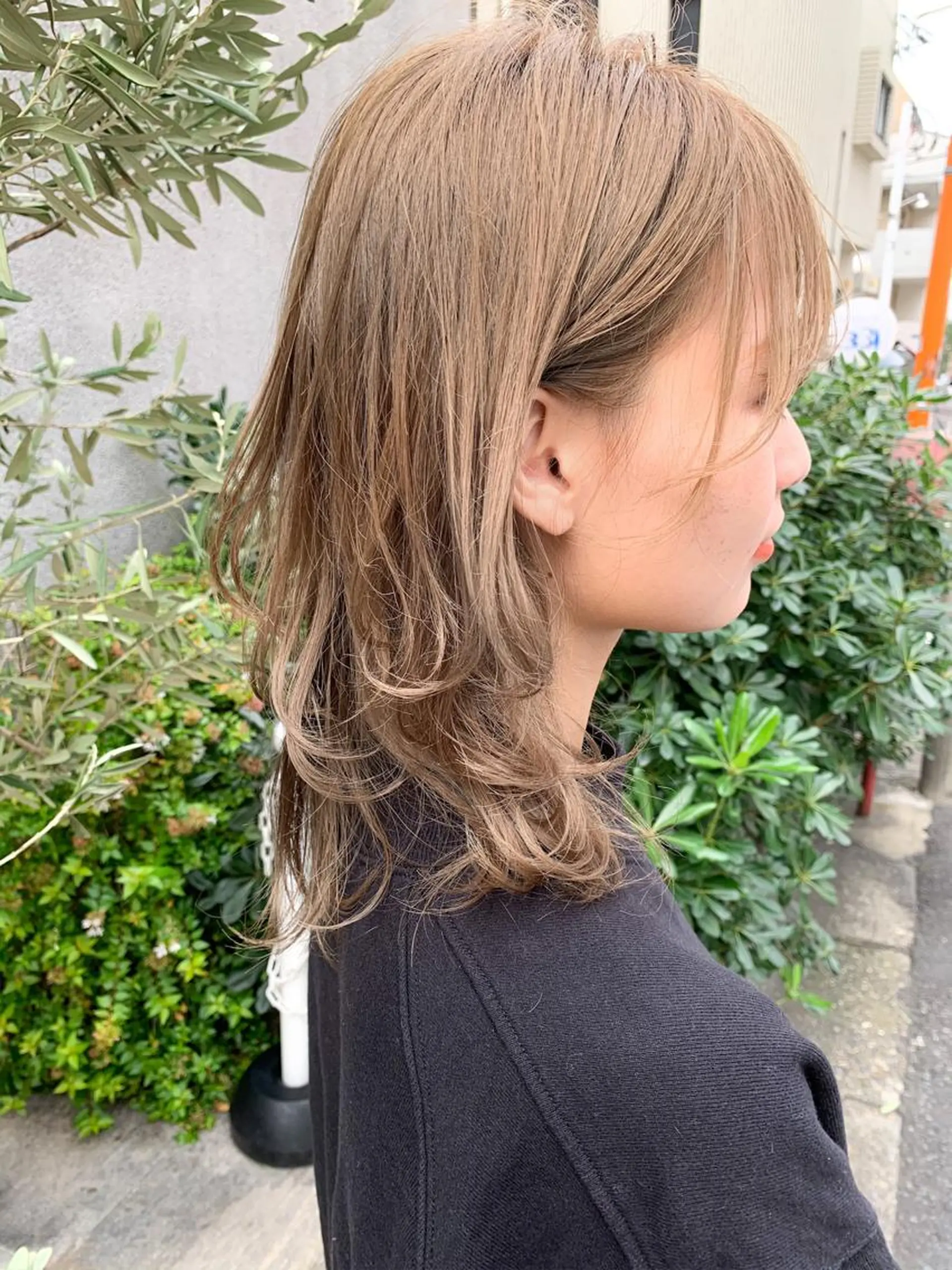 ミディアム カラー 透明感カラー グレージュ ミルクティーグレージュ 大人かわいい💍🤍 ボブ/ショートボブのヘアスタイル