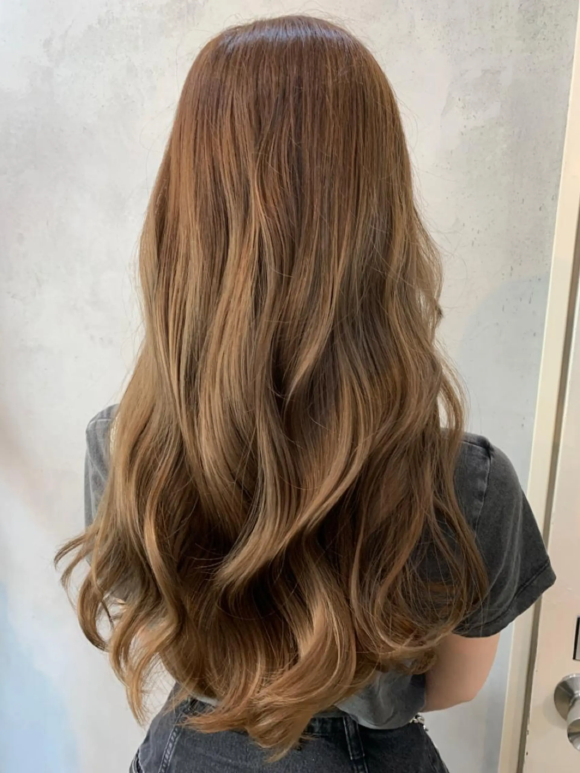 ロング カラー カット ヘアカラー ゆうつ やすひとのヘアスタイル