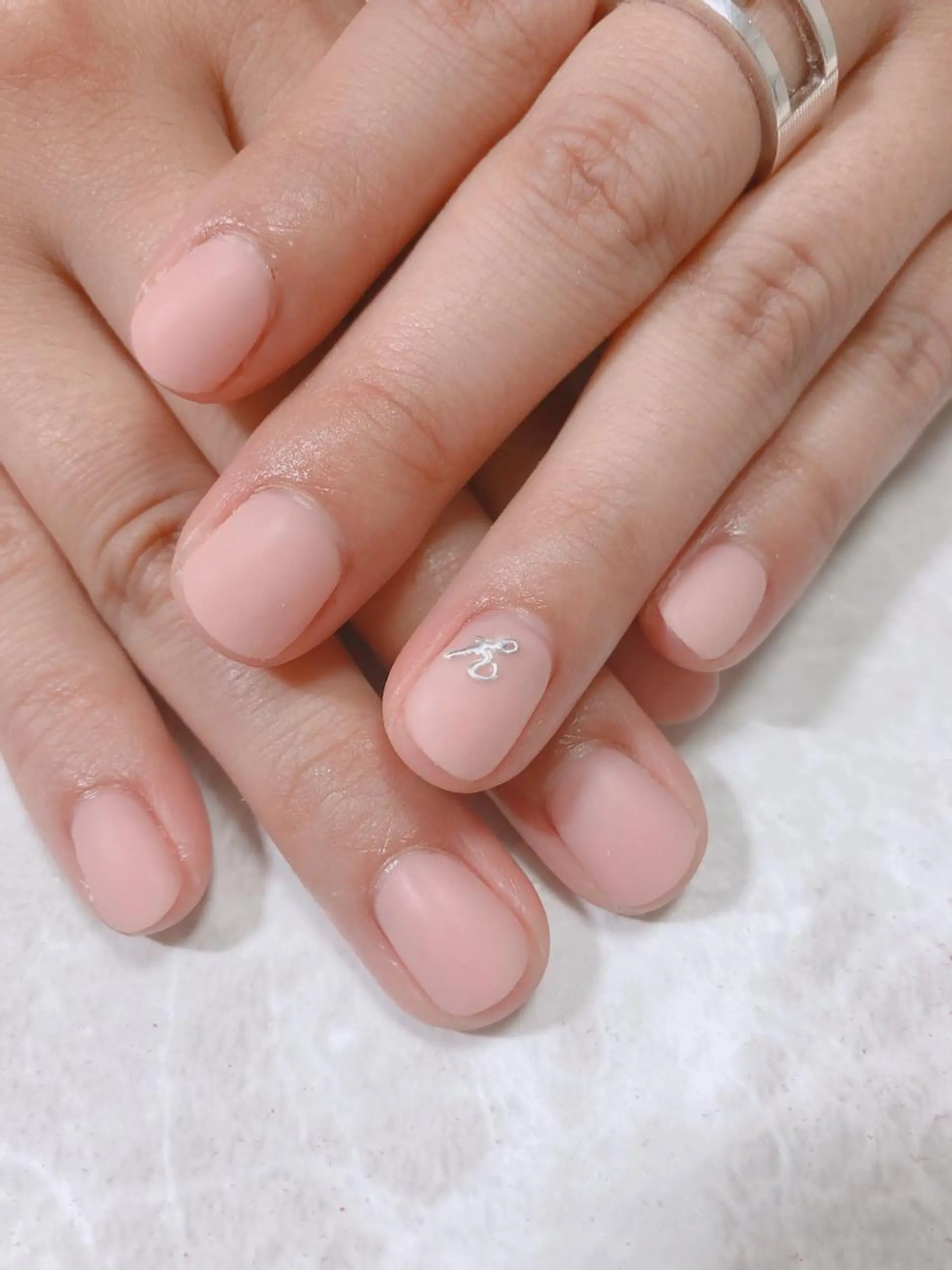 ネイル マットネイル ハンドネイル Lokahi NAILのネイルデザイン