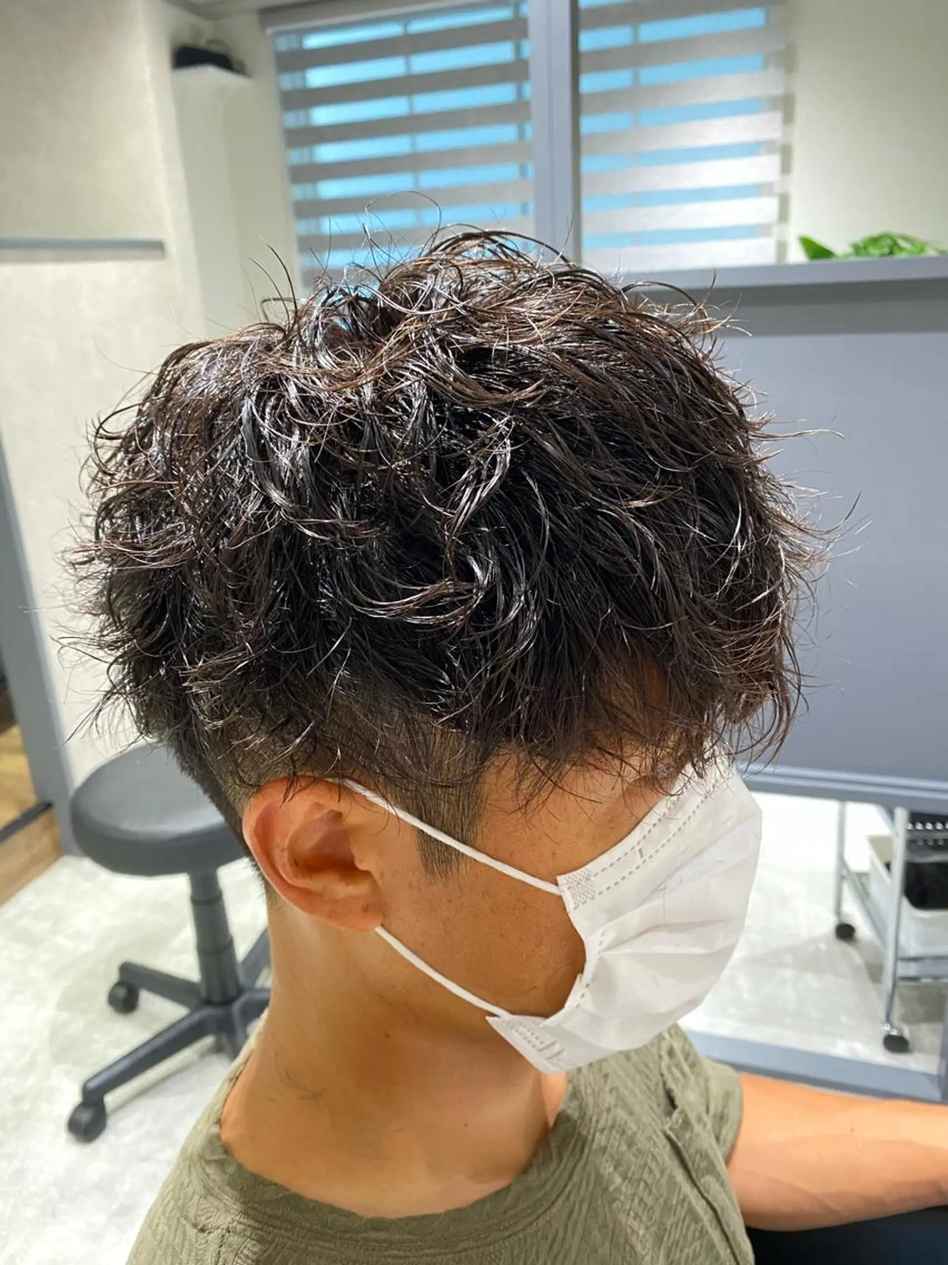 パーマ メンズ esu心斎橋所属・esu☀️勇美☀️ 髪質改善ストレートのヘアスタイル